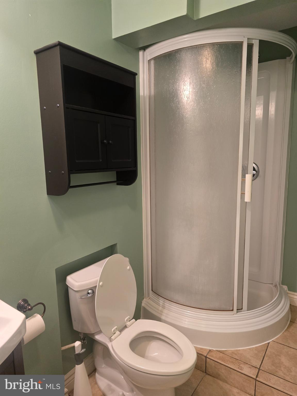 NEW MARKET WEST - Residential Lease