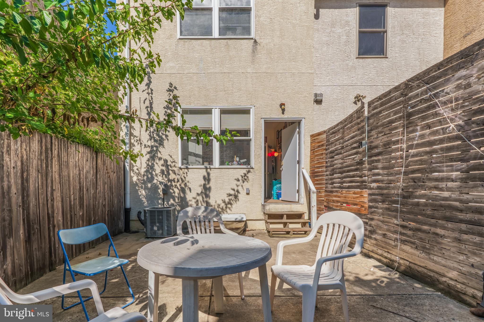 TEMPLE UNIVERSITY - Residential Lease