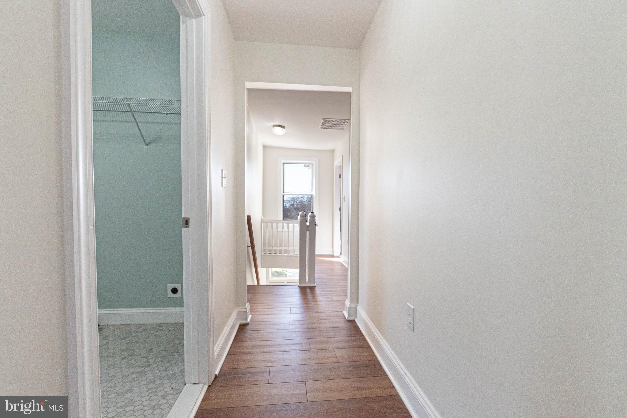 HYATTSVILLE - Residential