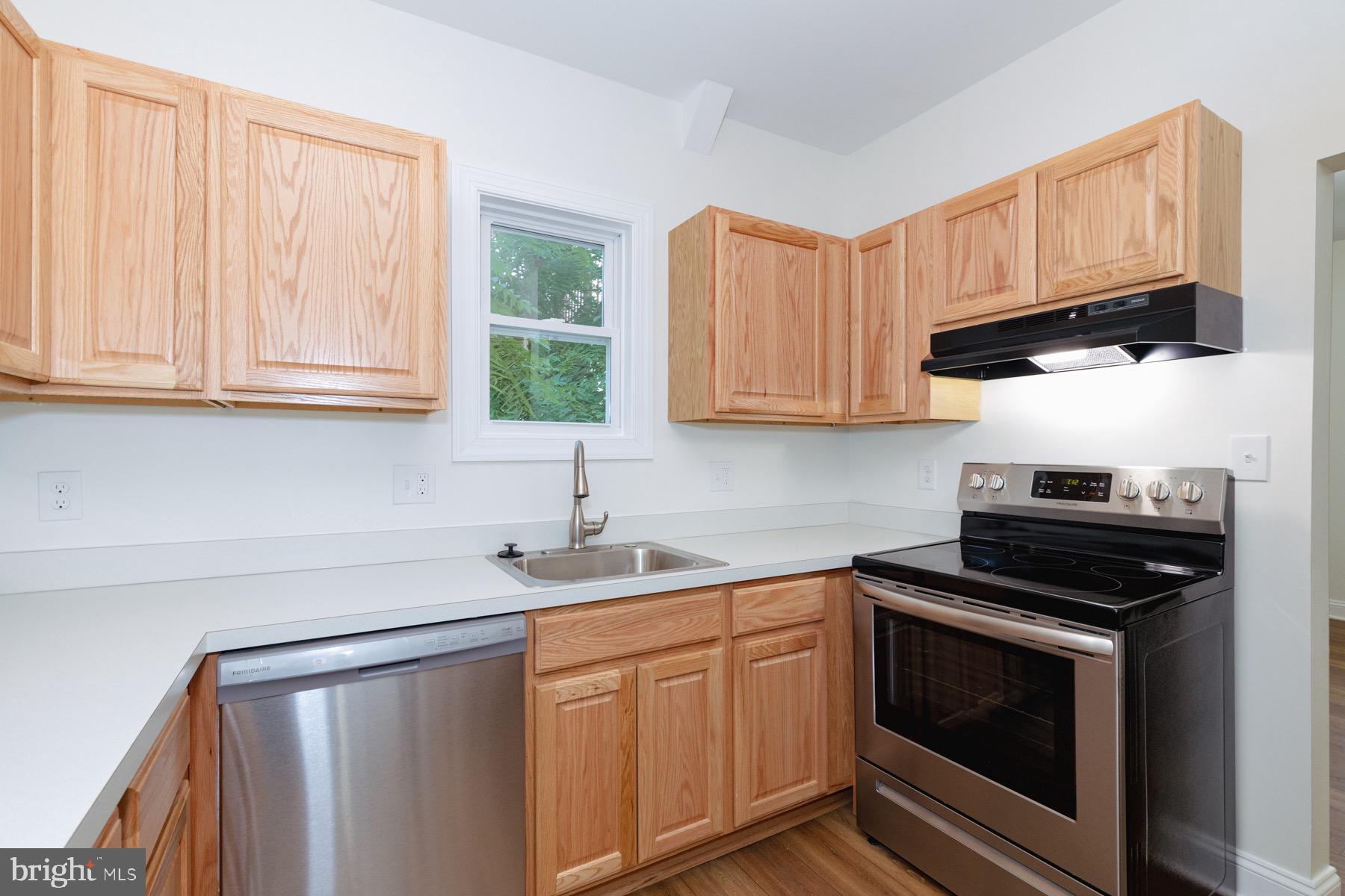 HYATTSVILLE - Residential