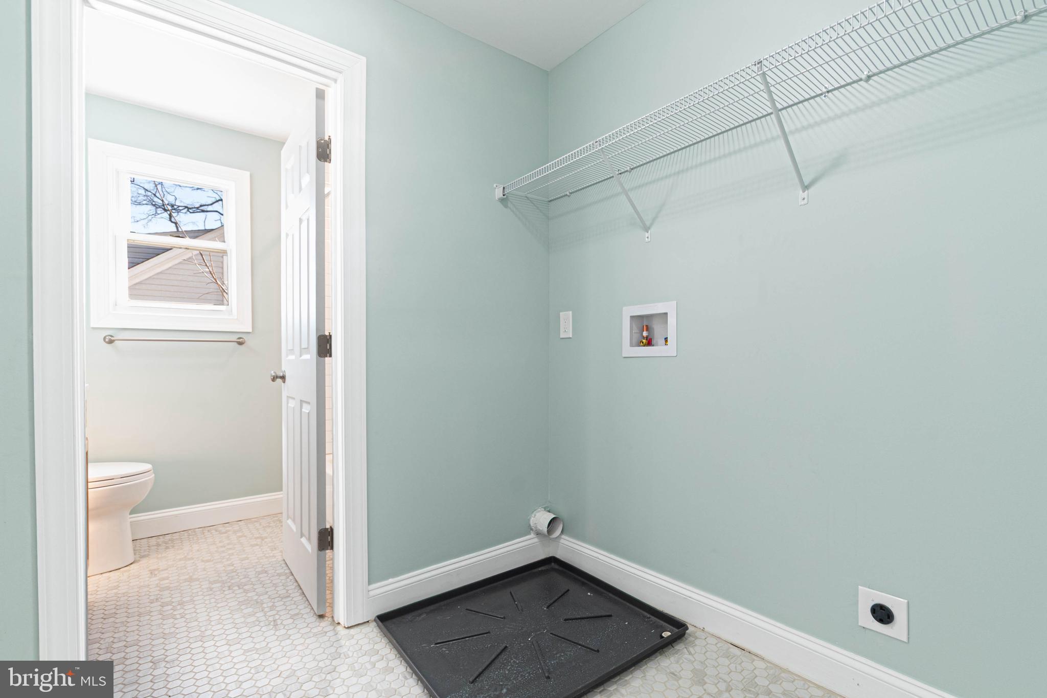 HYATTSVILLE - Residential