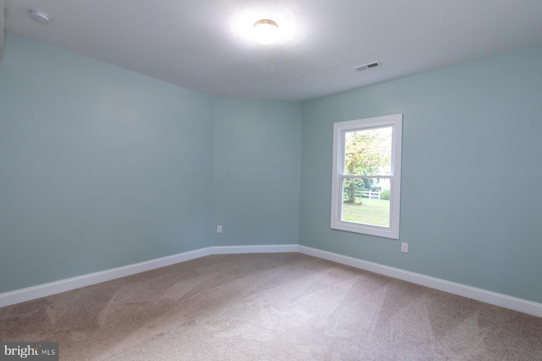 HYATTSVILLE - Residential