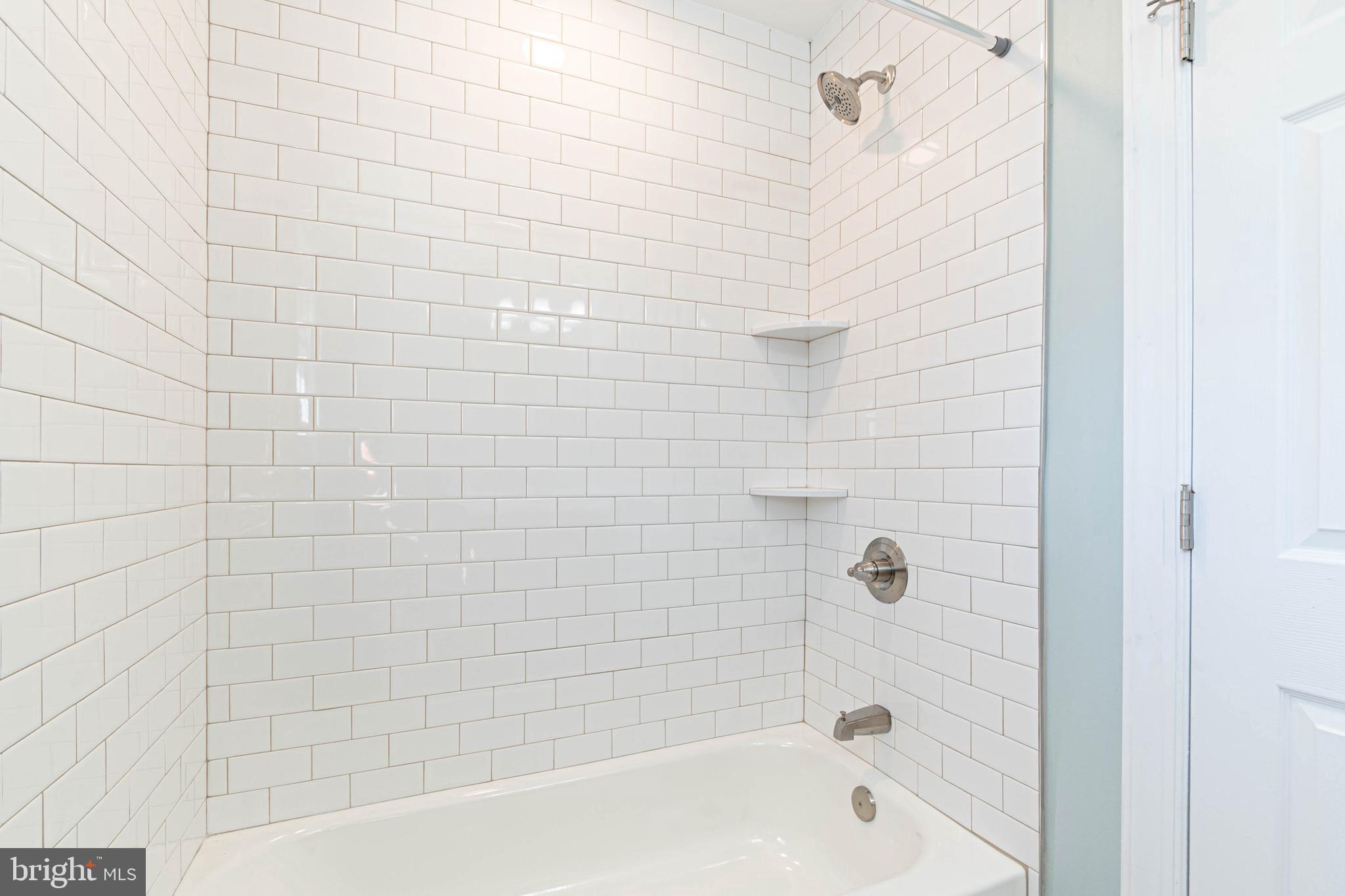 HYATTSVILLE - Residential