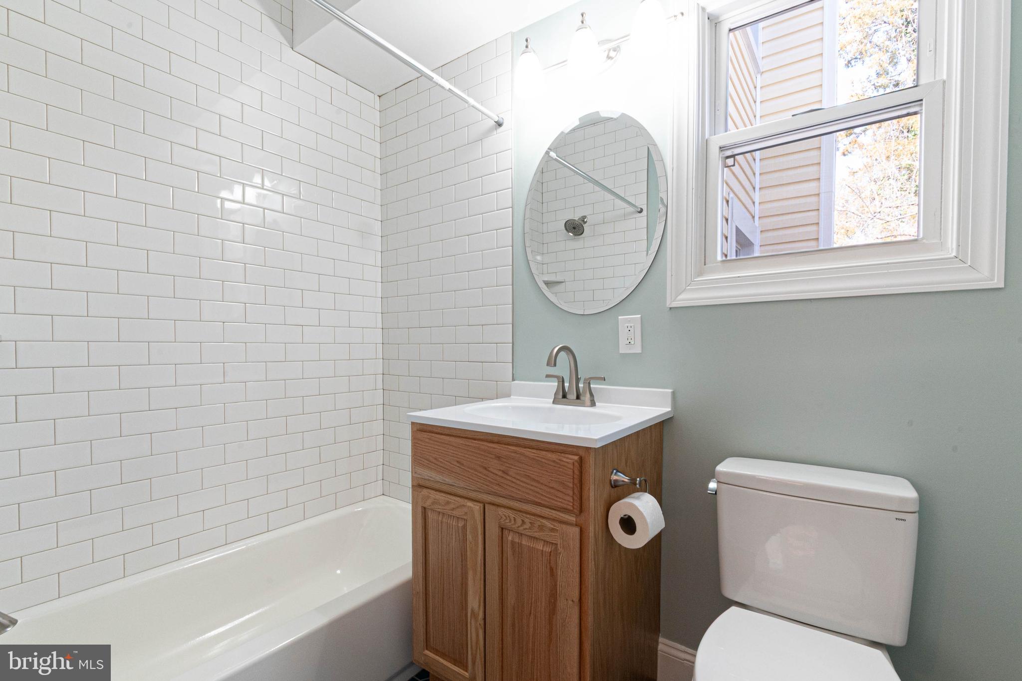 HYATTSVILLE - Residential