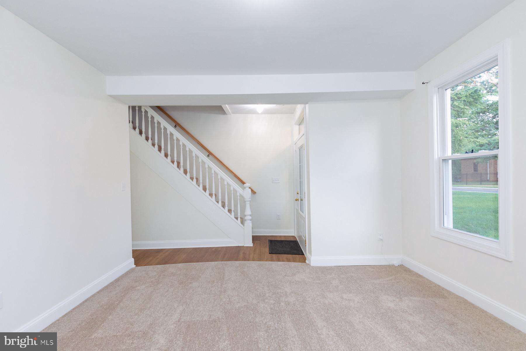 HYATTSVILLE - Residential