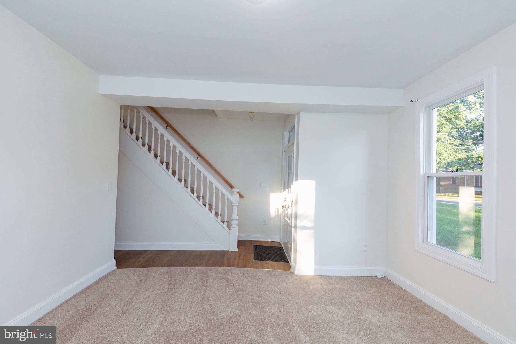 HYATTSVILLE - Residential