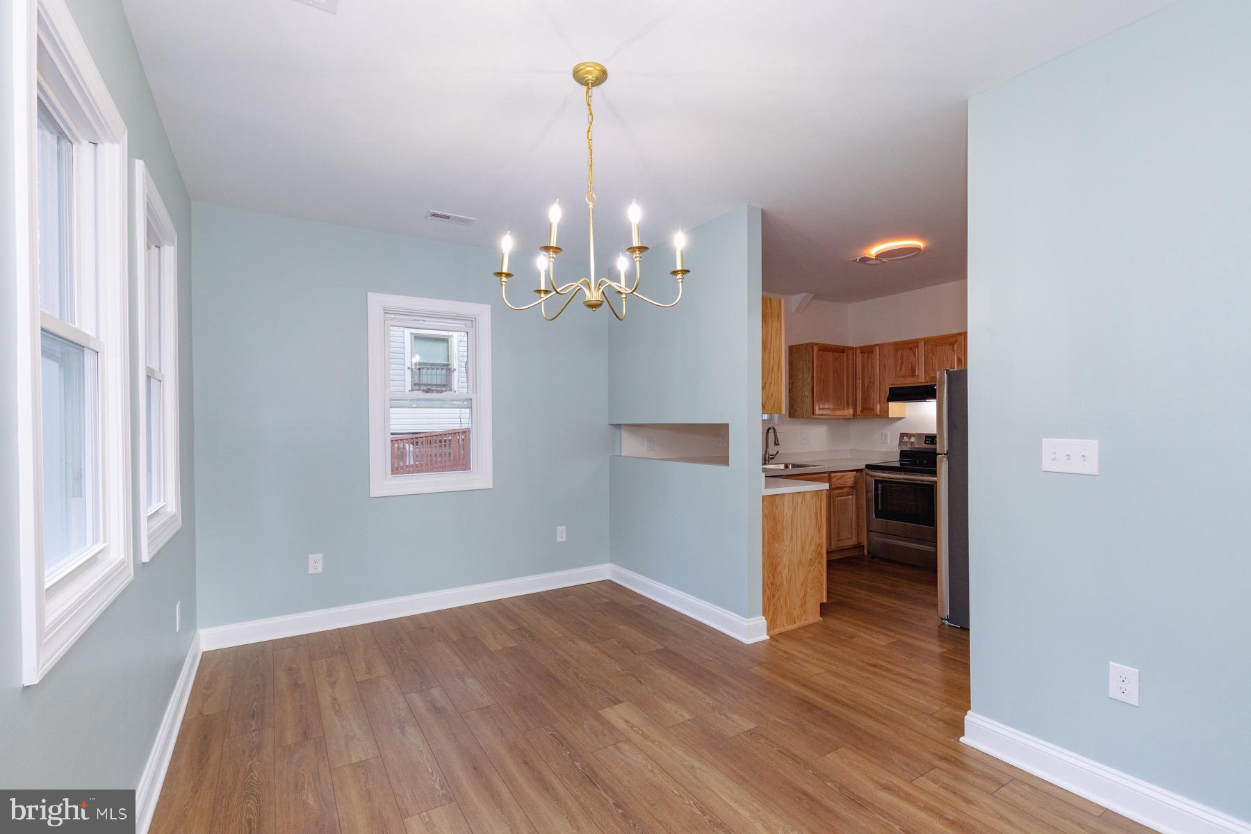 HYATTSVILLE - Residential