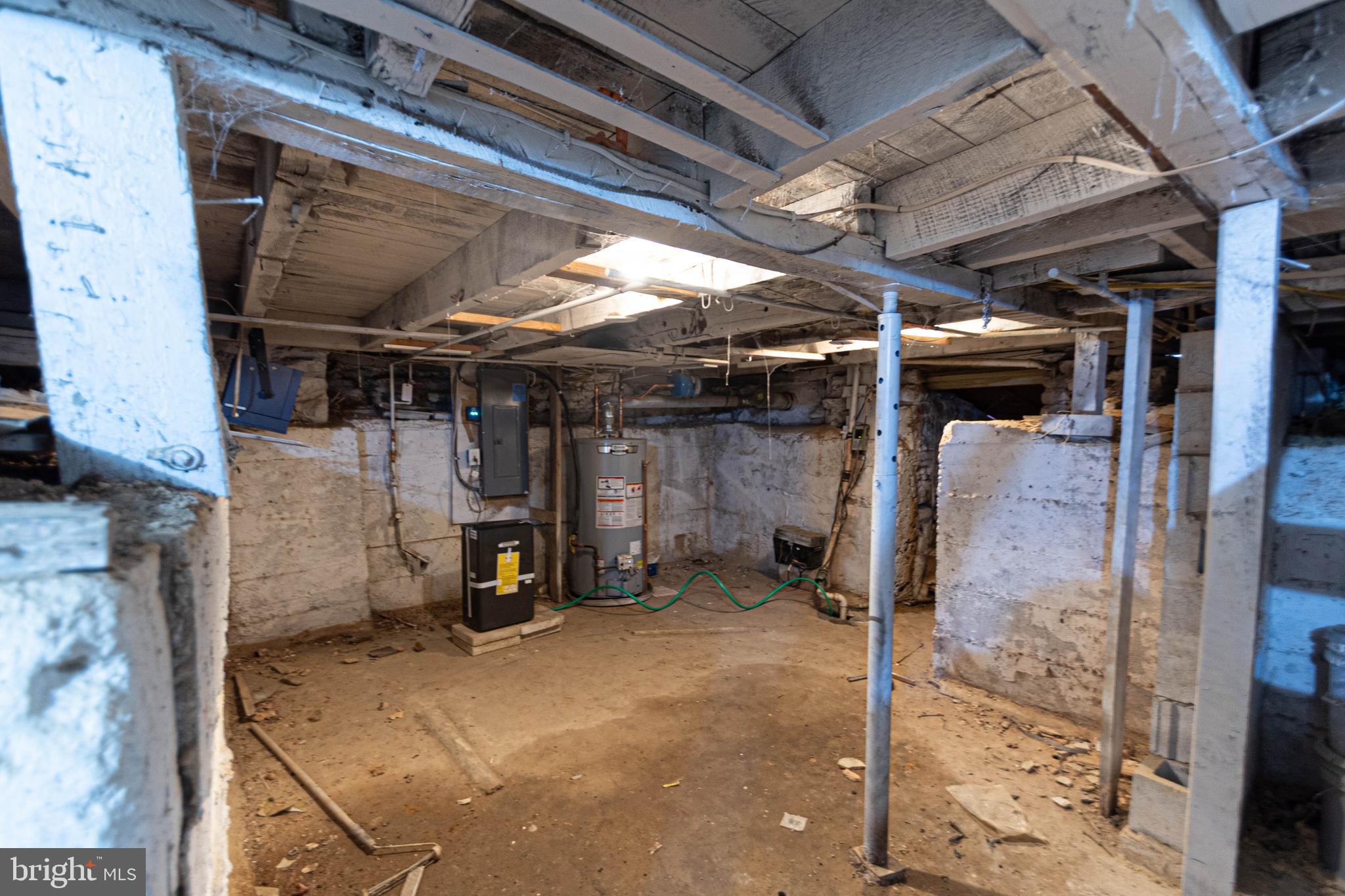 HYATTSVILLE - Residential