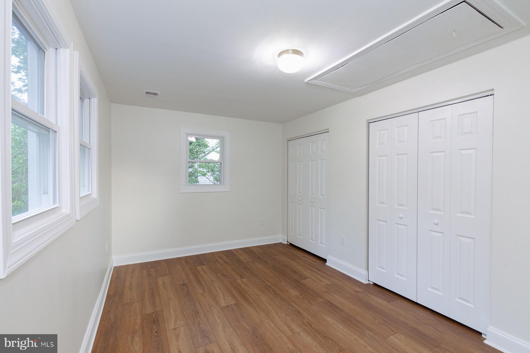 HYATTSVILLE - Residential