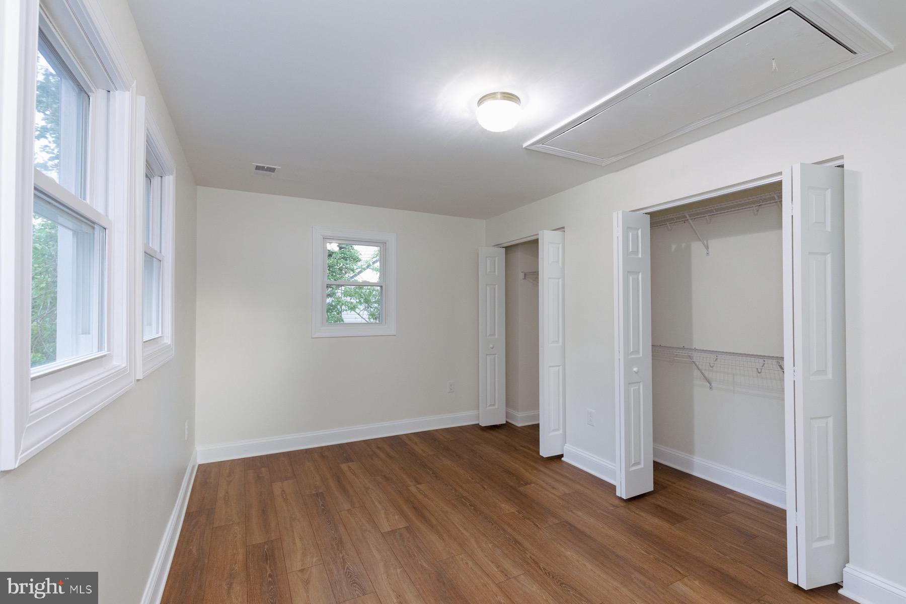 HYATTSVILLE - Residential