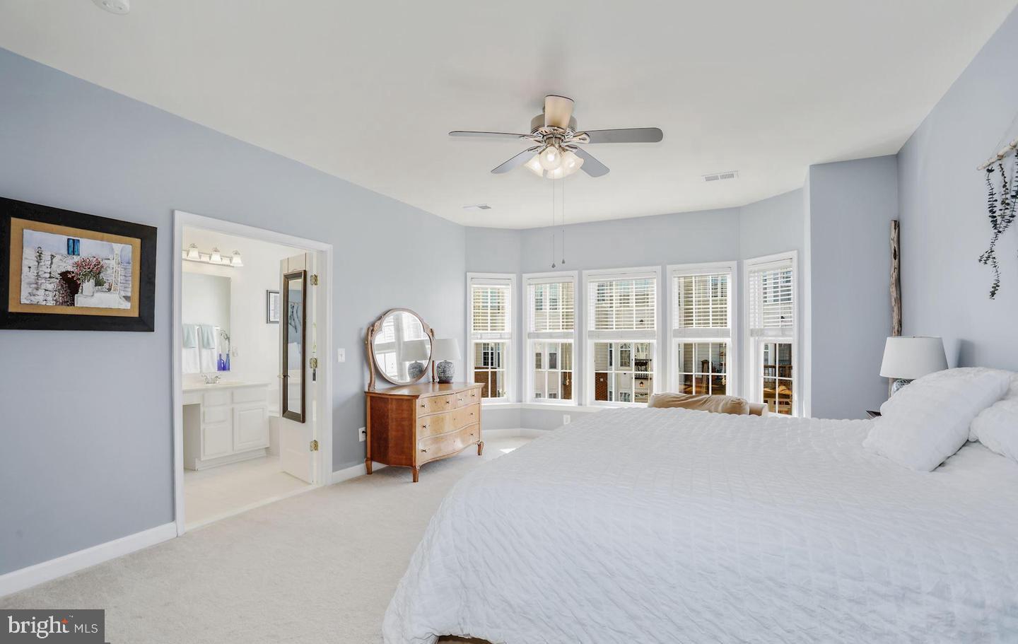 LANSDOWNE ON THE POTOMAC - Residential