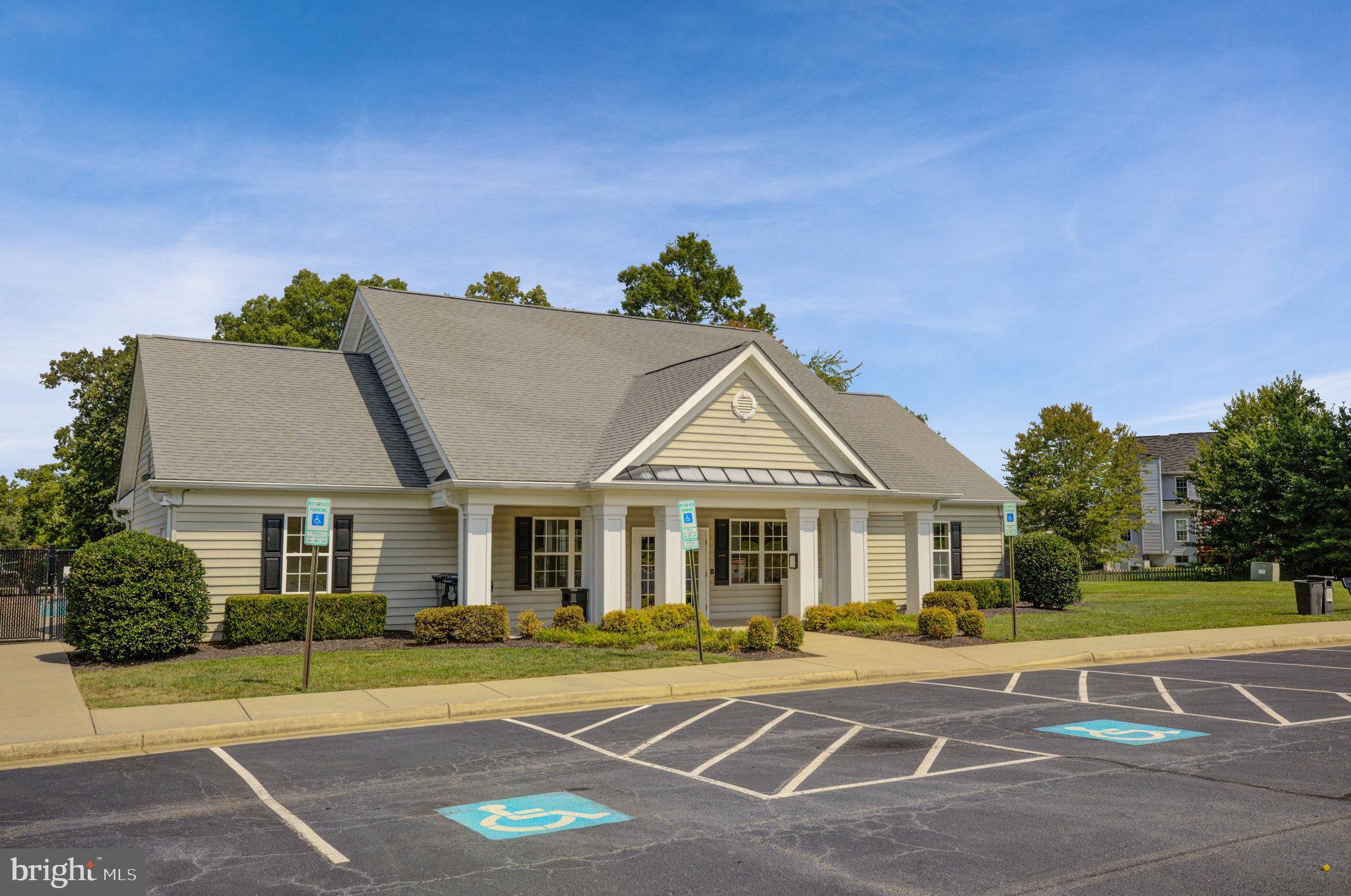 WILDERNESS SHORES - Residential