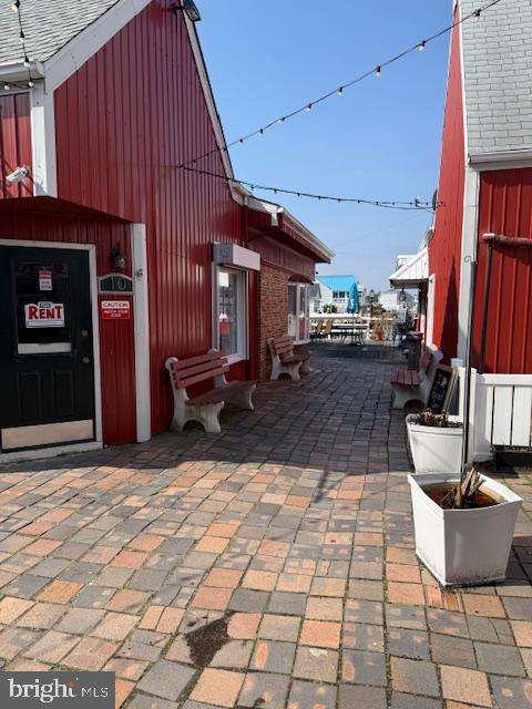 304 COASTAL HIGHWAY 3