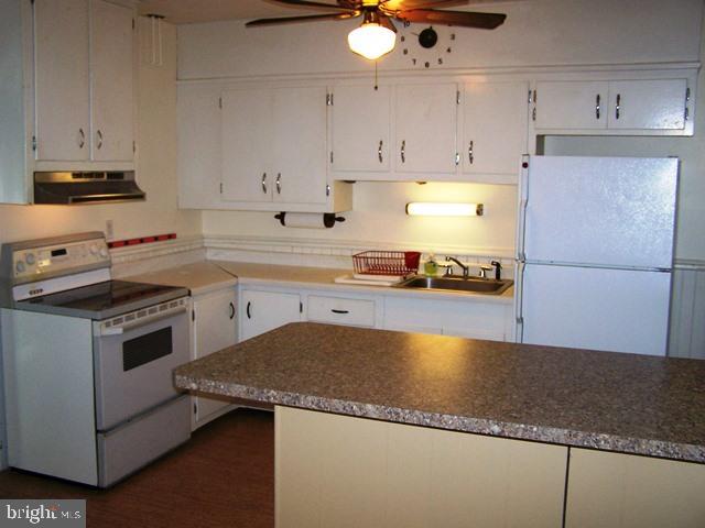 MILLERSVILLE BOROUGH - Residential