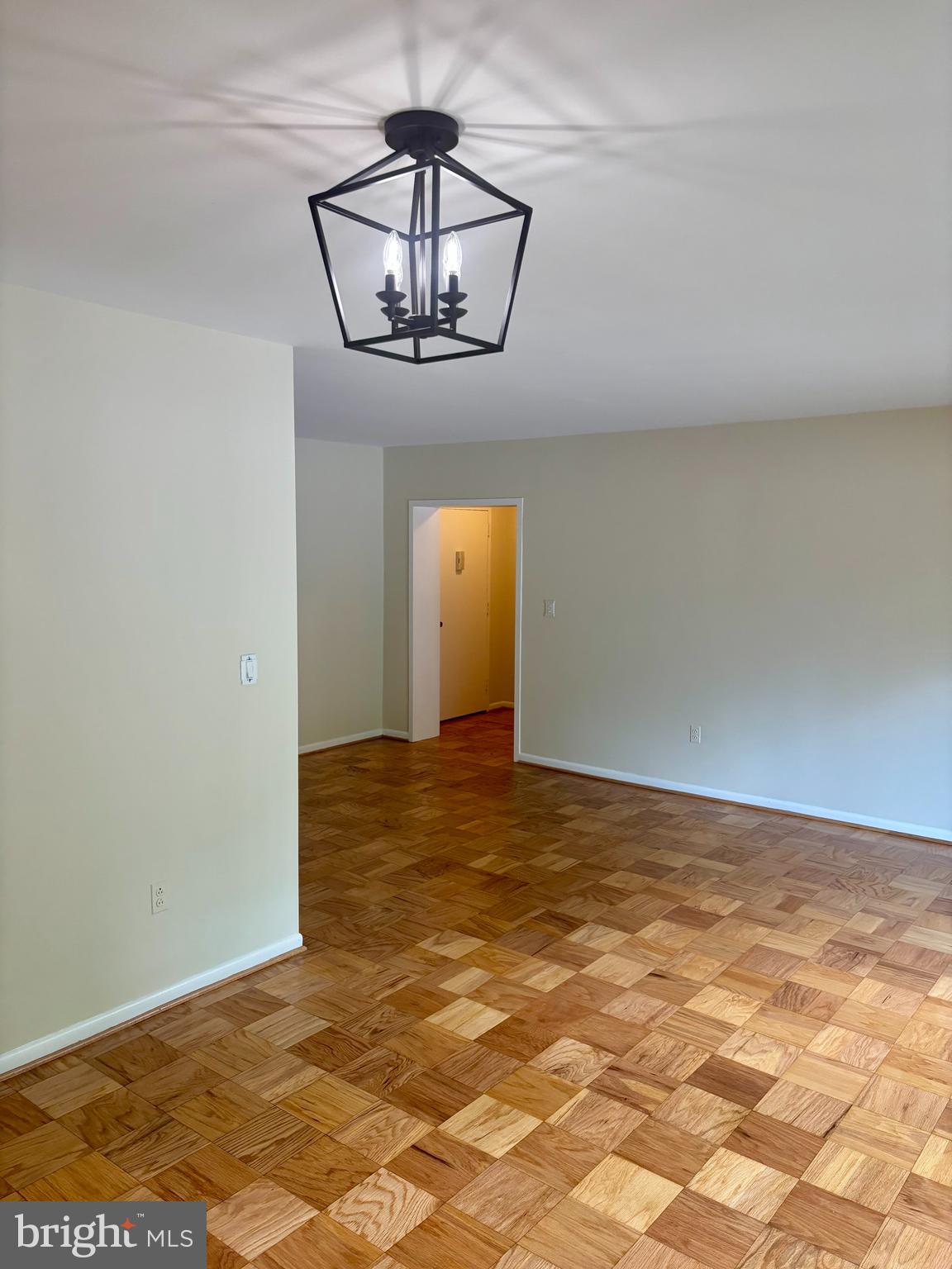 HAMLET HOUSE - Residential Lease