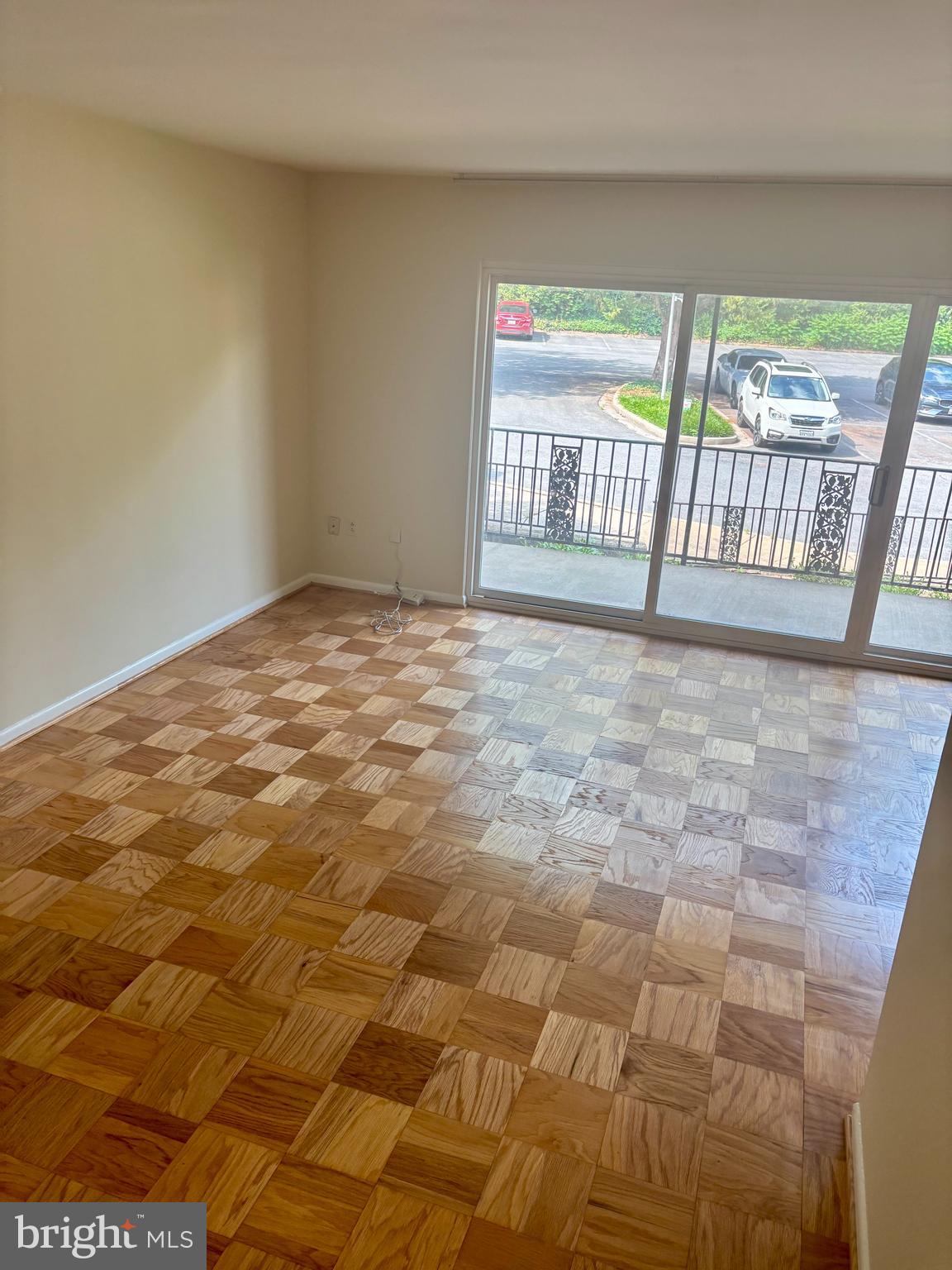 HAMLET HOUSE - Residential Lease