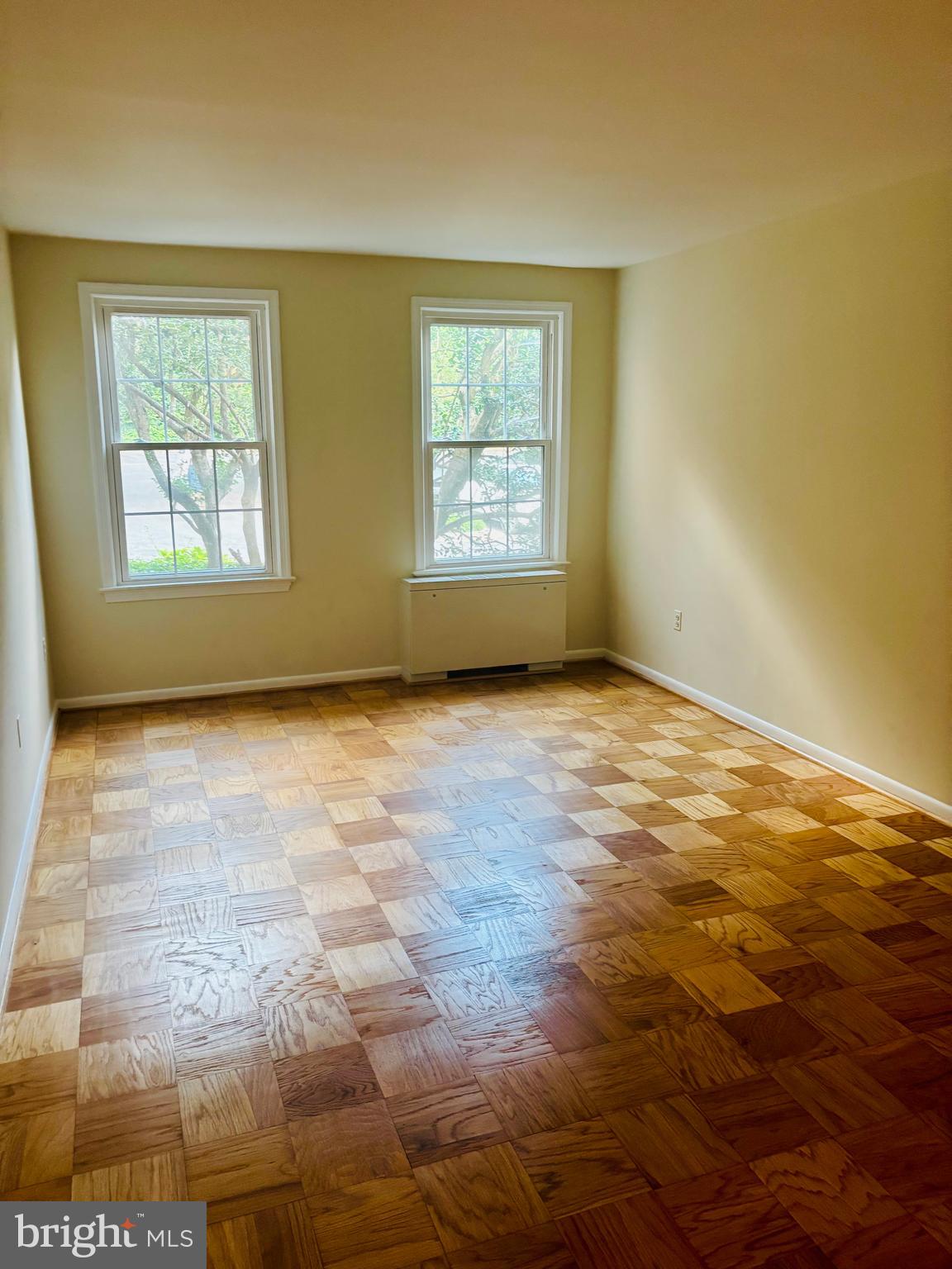 HAMLET HOUSE - Residential Lease