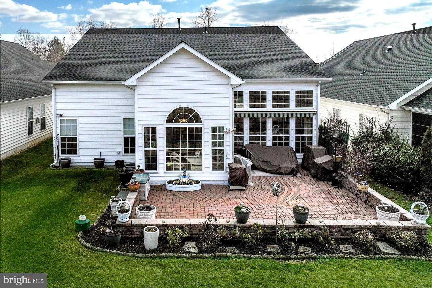 SYMPHONY VILLAGE AT CENTREVILLE - Residential