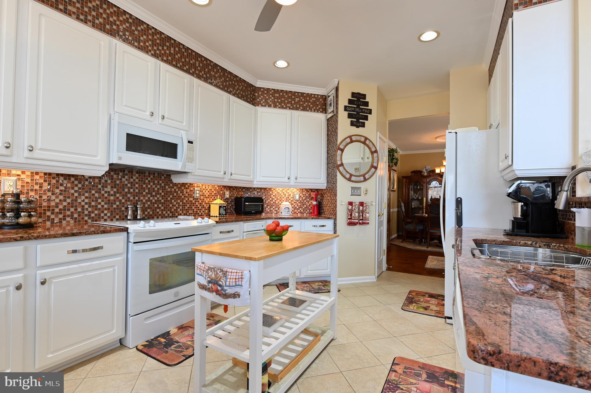 SYMPHONY VILLAGE AT CENTREVILLE - Residential