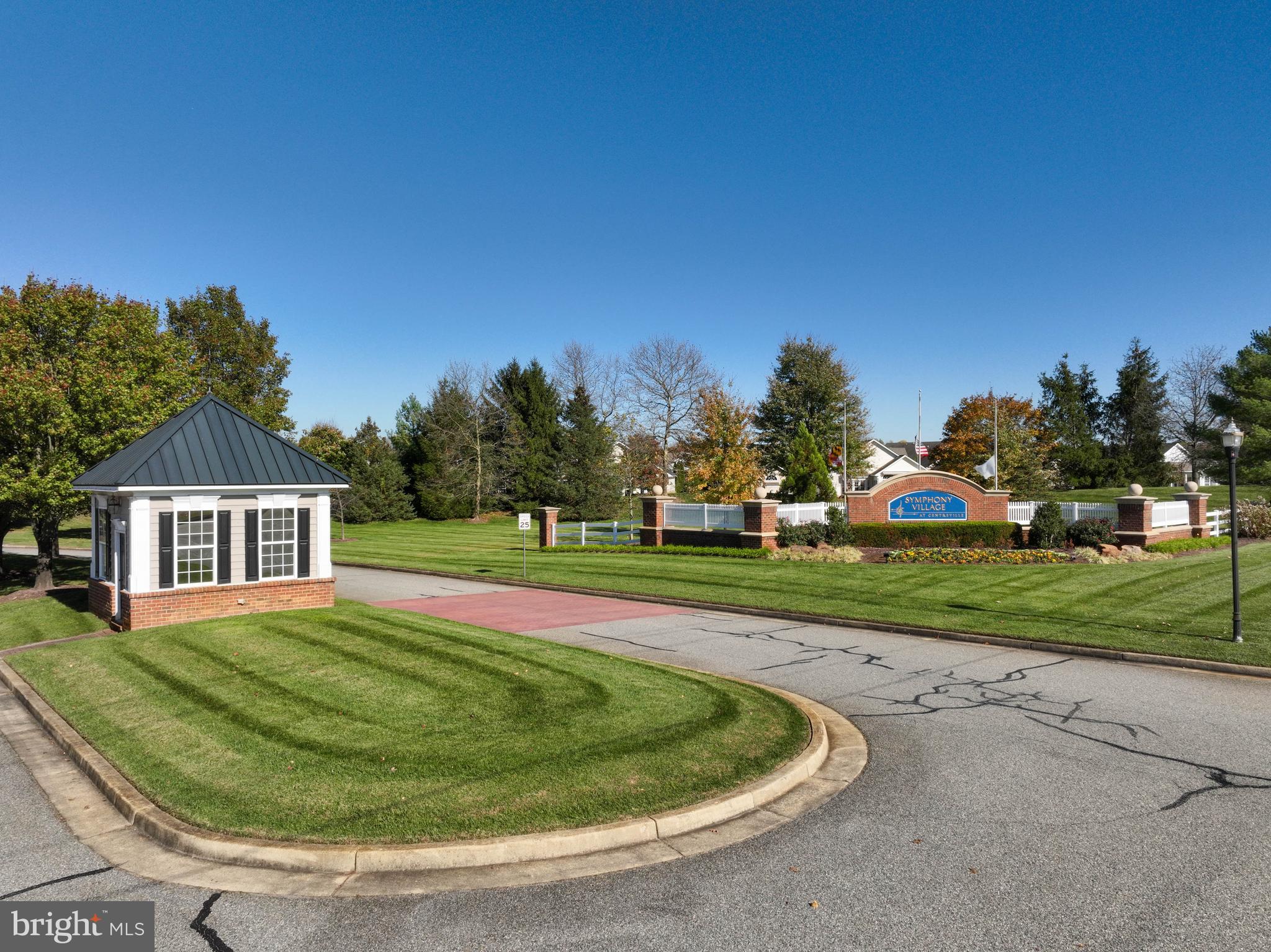 SYMPHONY VILLAGE AT CENTREVILLE - Residential