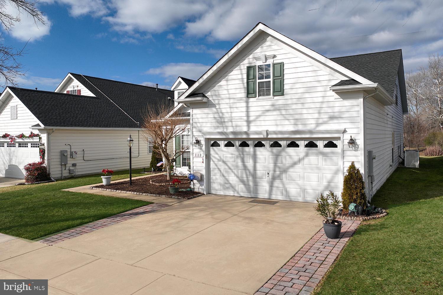 SYMPHONY VILLAGE AT CENTREVILLE - Residential