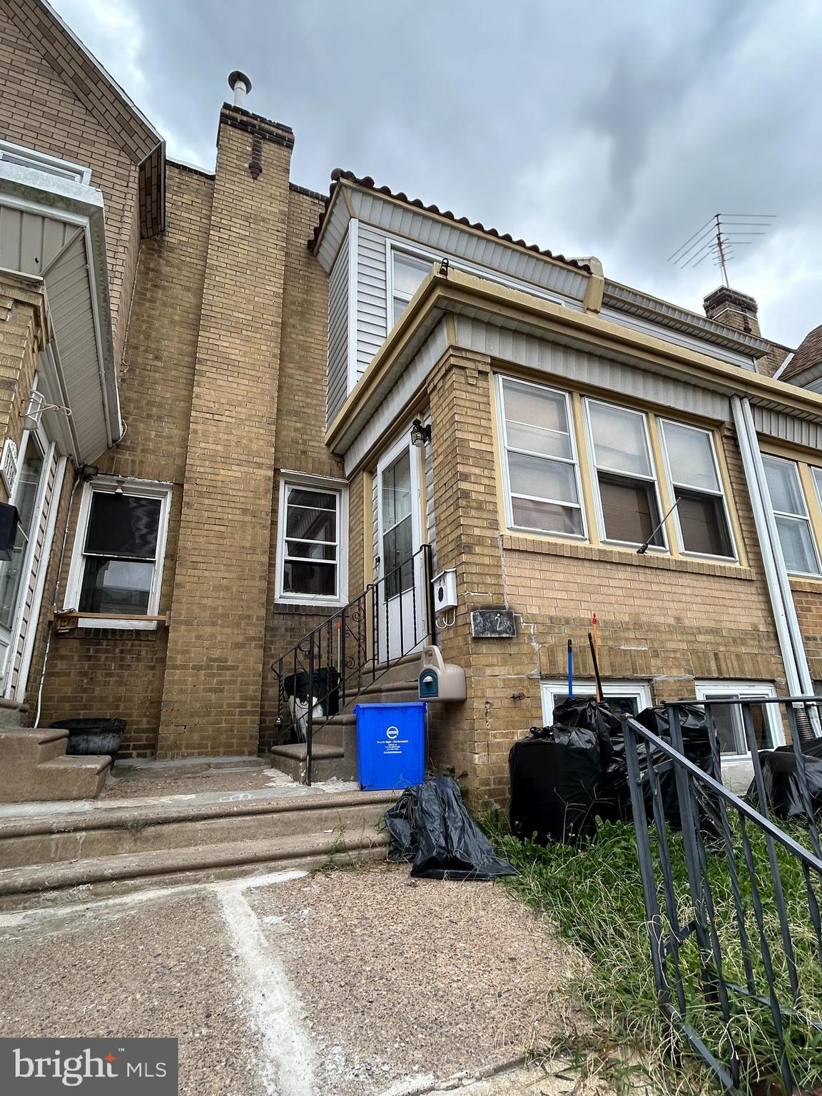 MAYFAIR - Residential