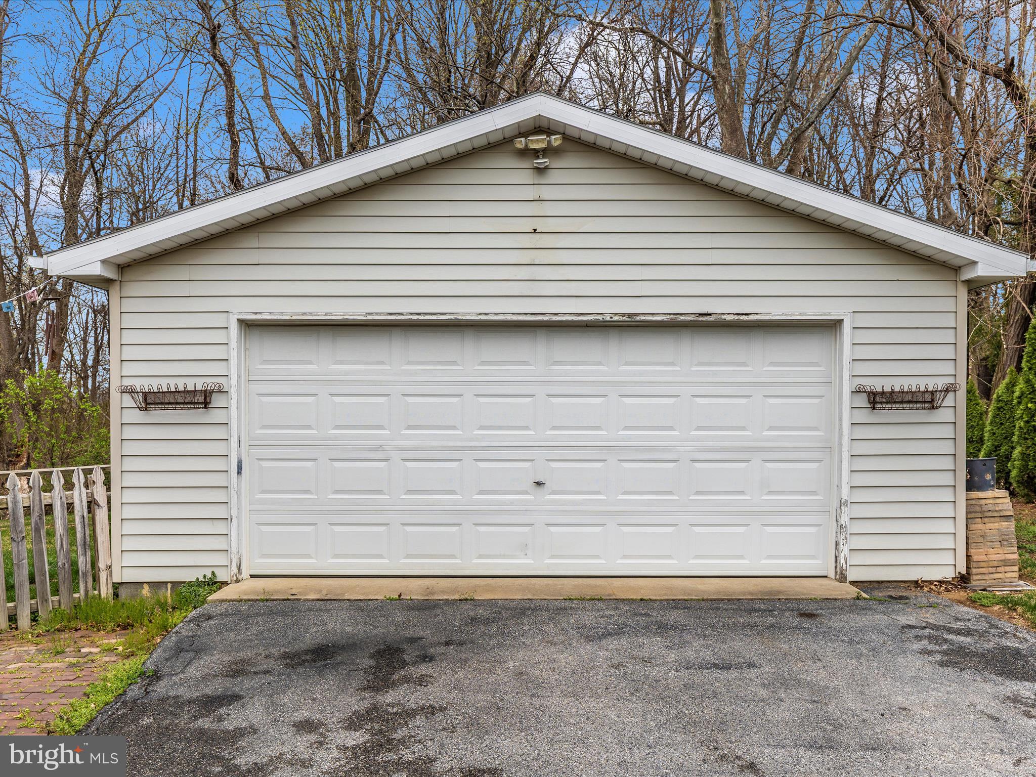 MAR PENN ESTATES - Residential