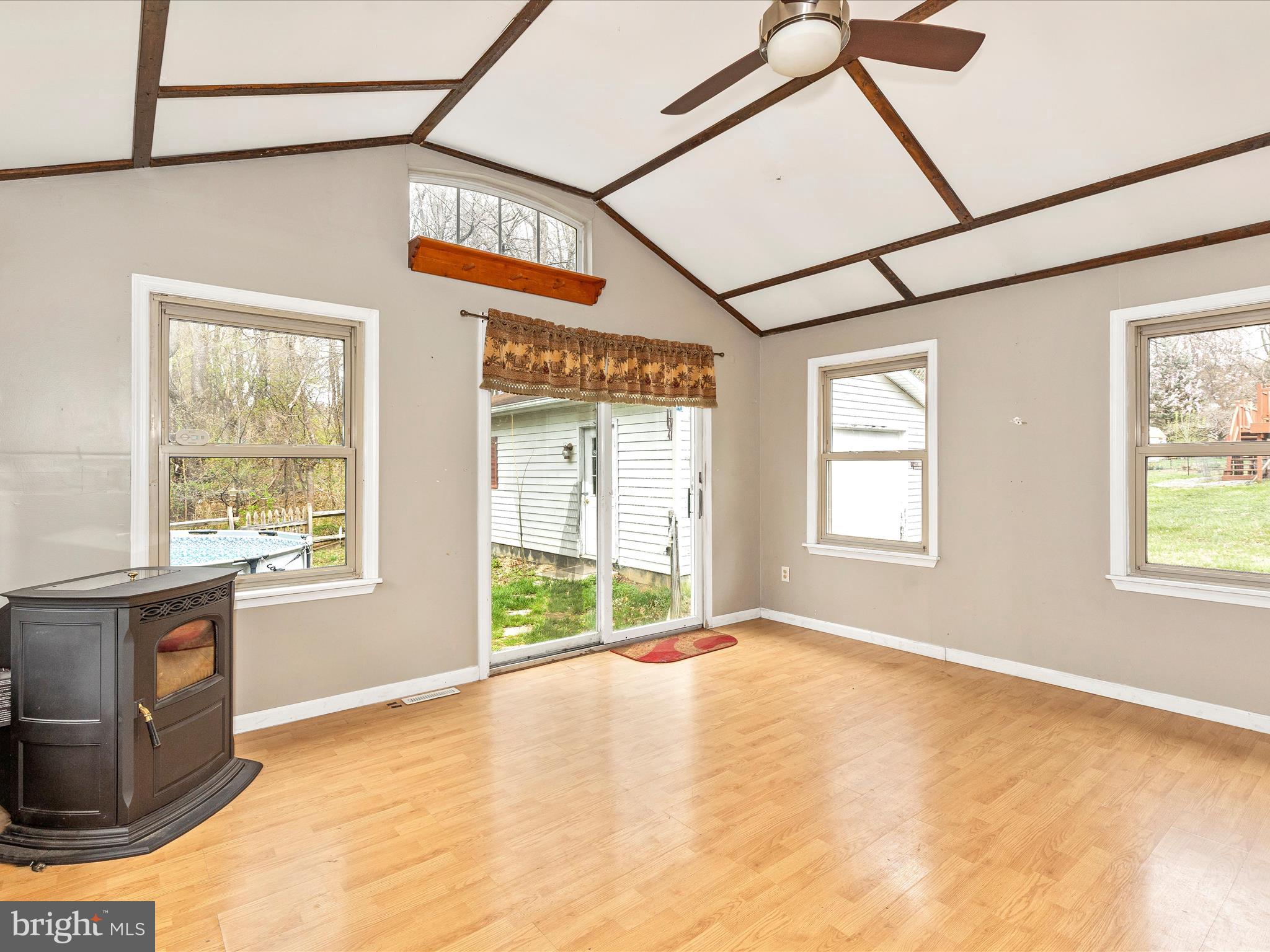 MAR PENN ESTATES - Residential