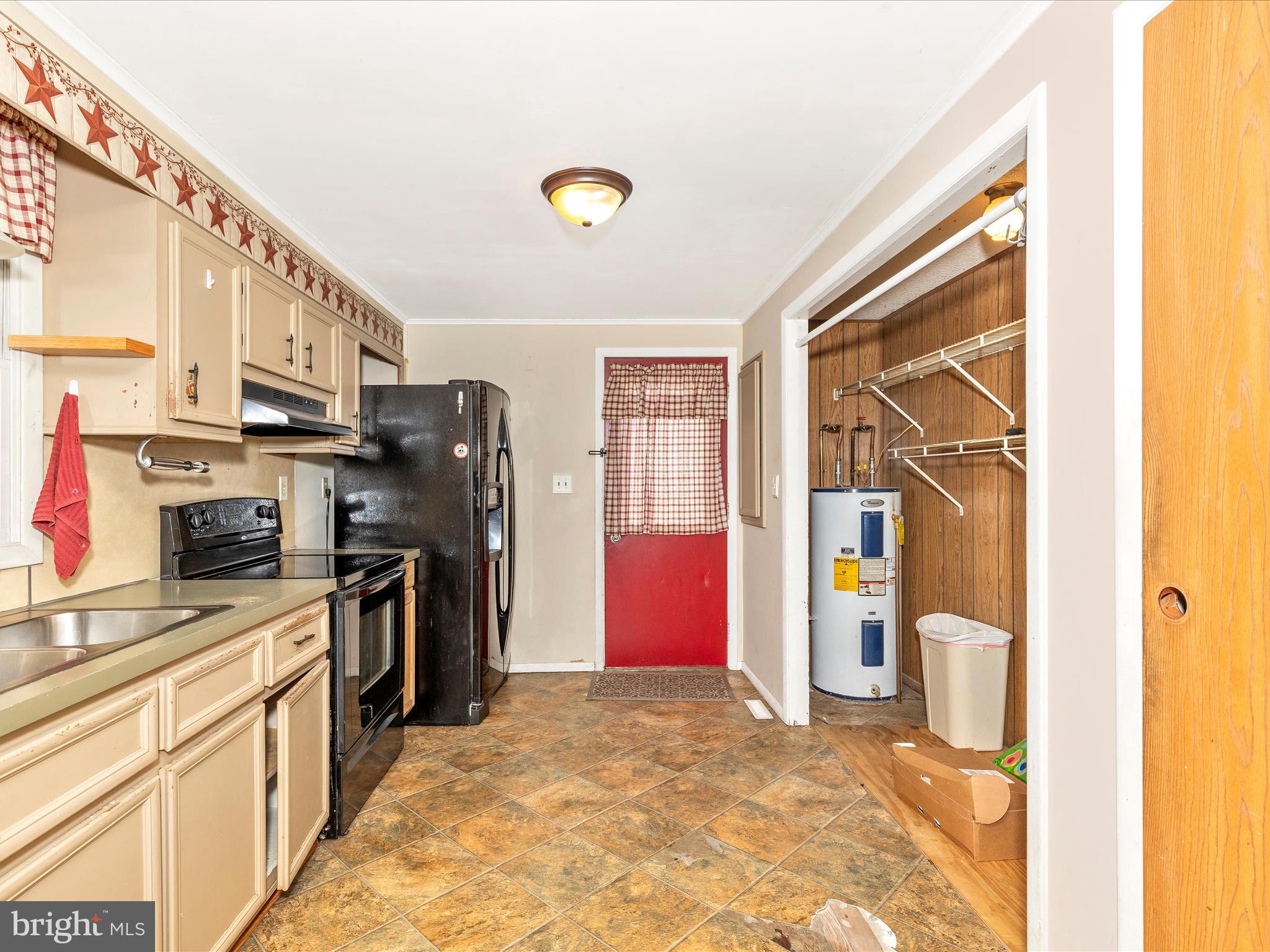 MAR PENN ESTATES - Residential