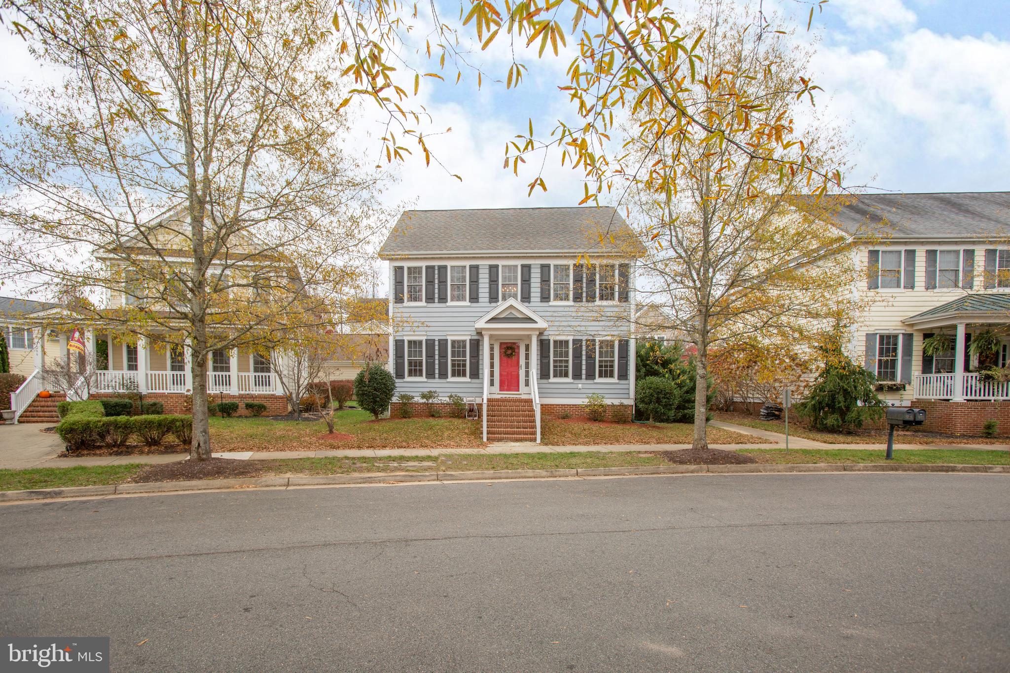 LADYSMITH VILLAGE - Residential