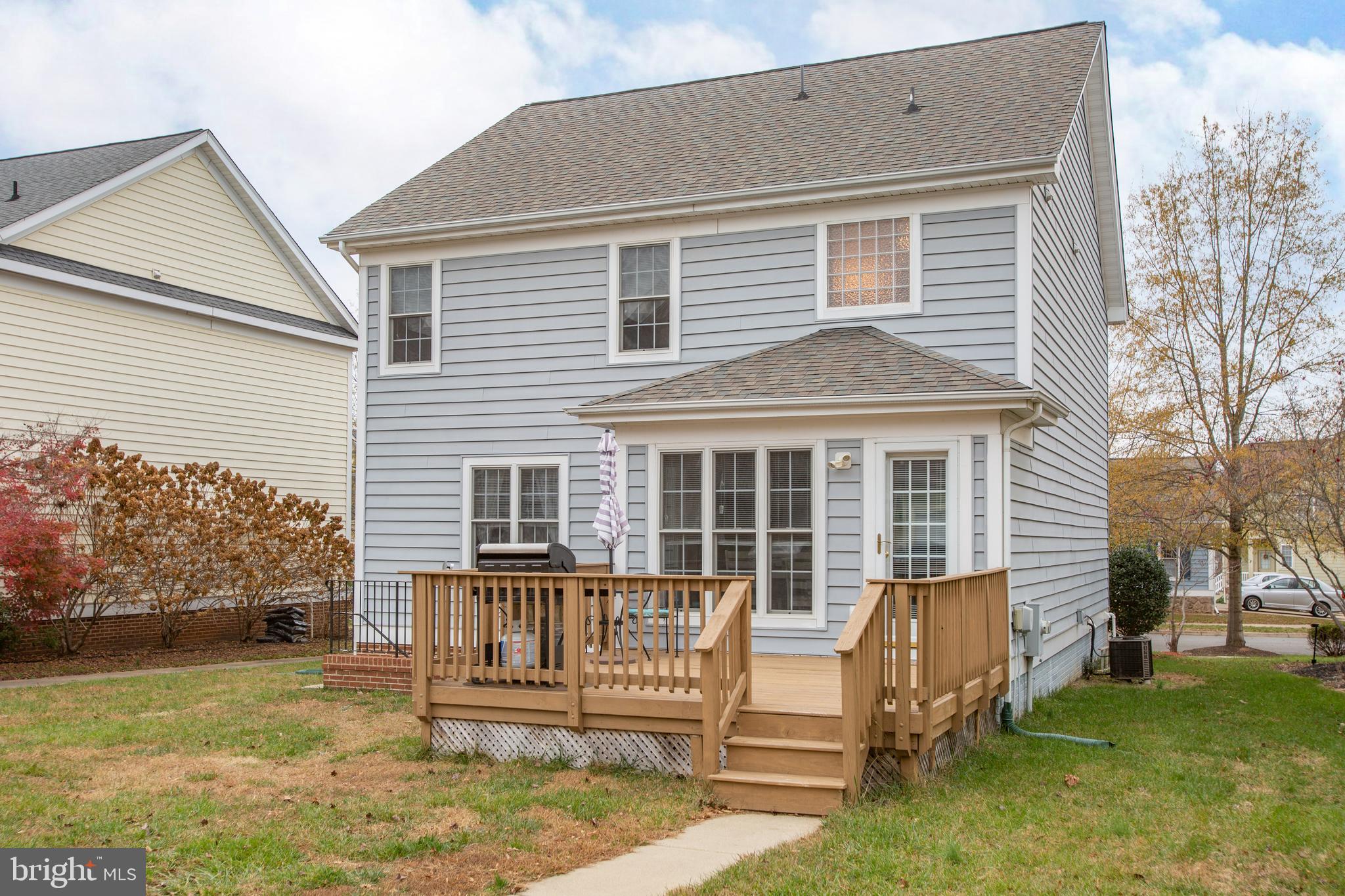 LADYSMITH VILLAGE - Residential