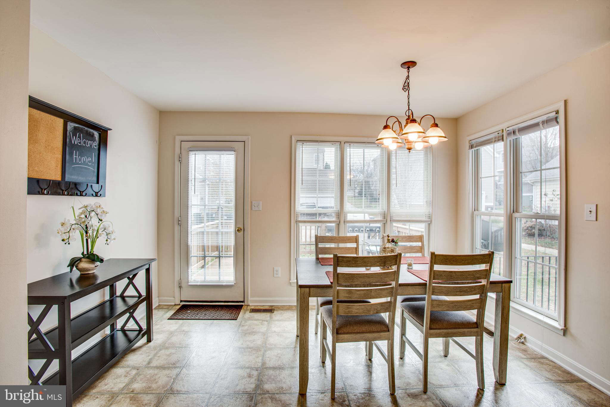 LADYSMITH VILLAGE - Residential