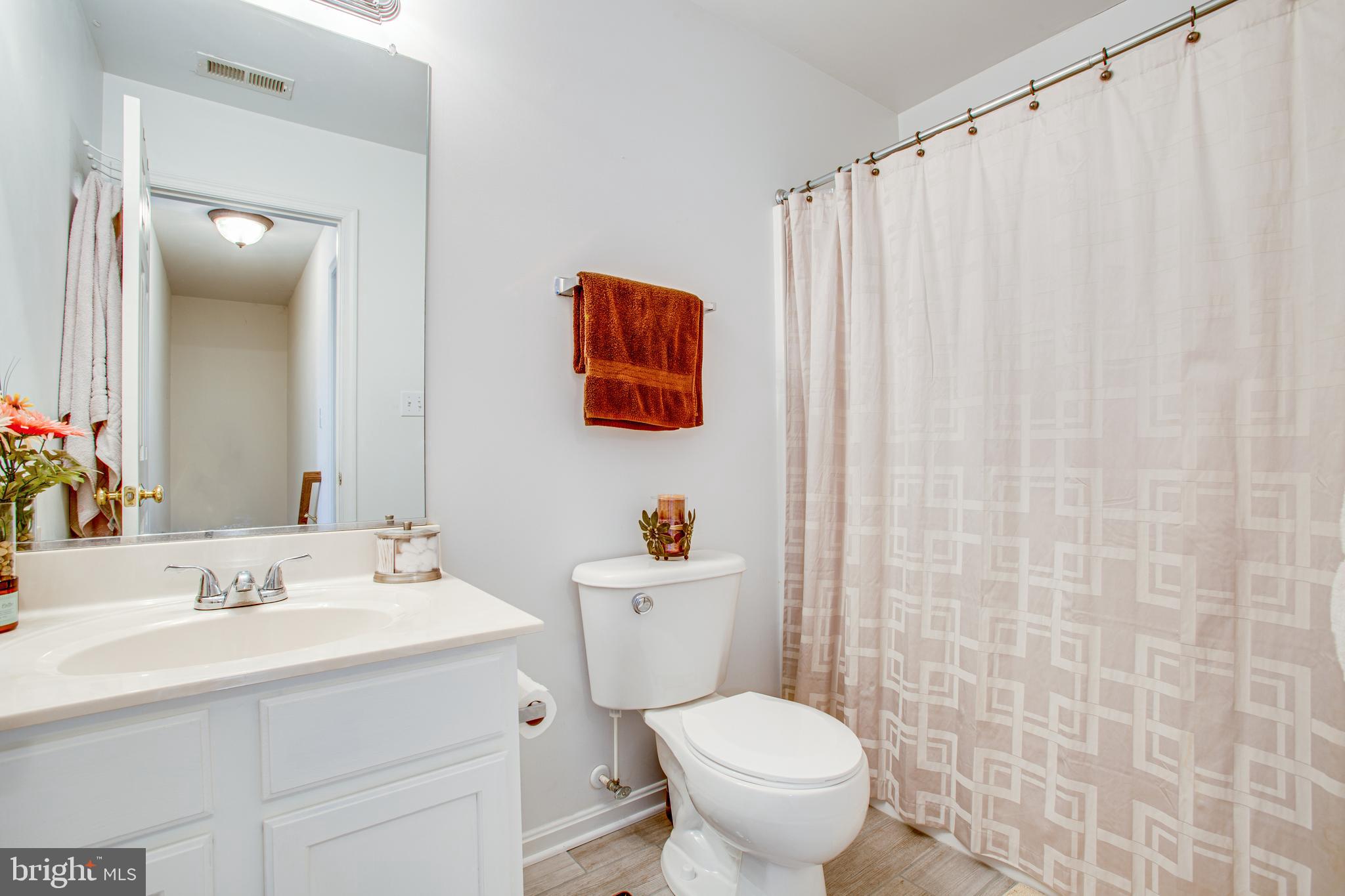 LADYSMITH VILLAGE - Residential