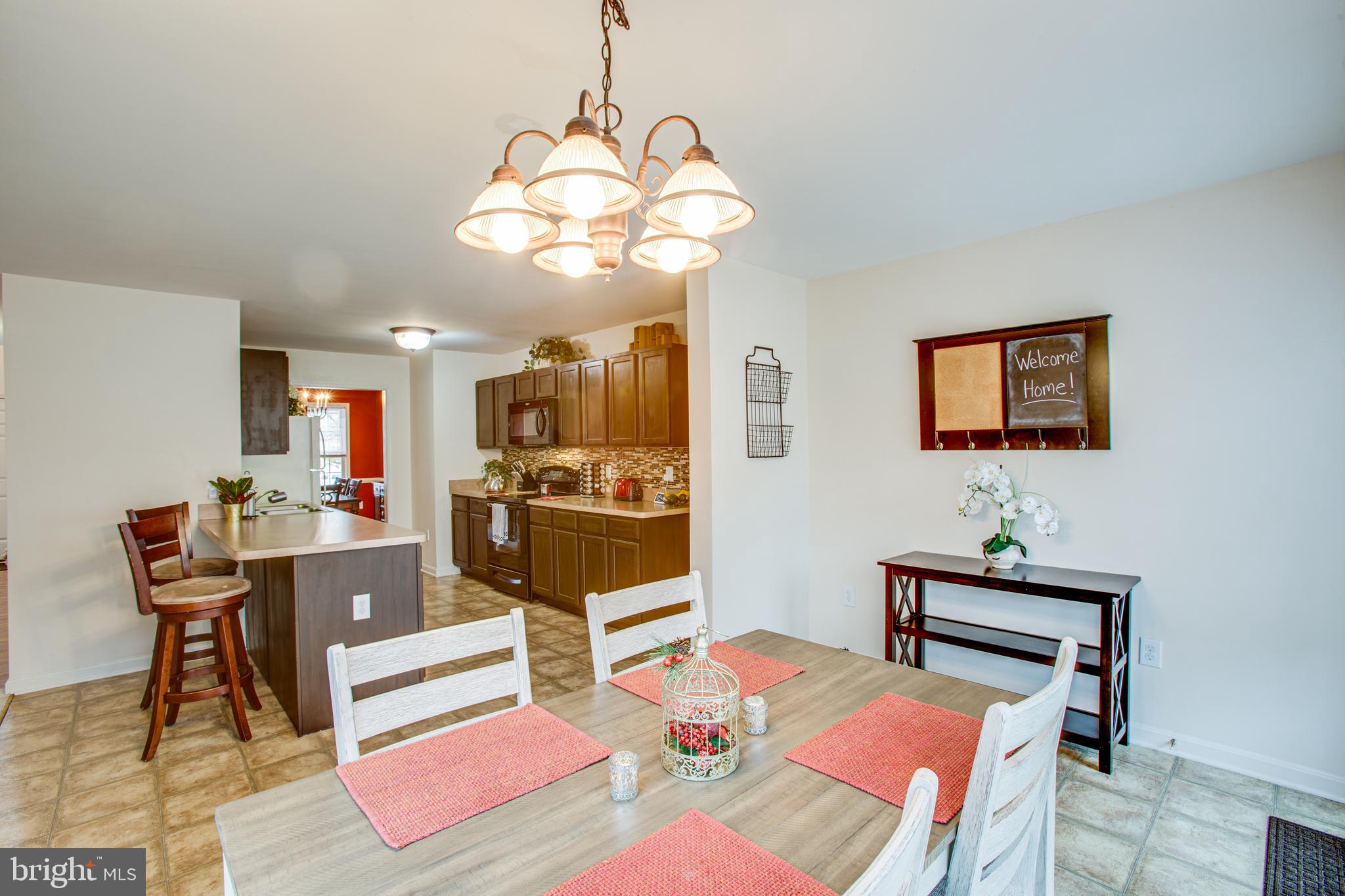 LADYSMITH VILLAGE - Residential