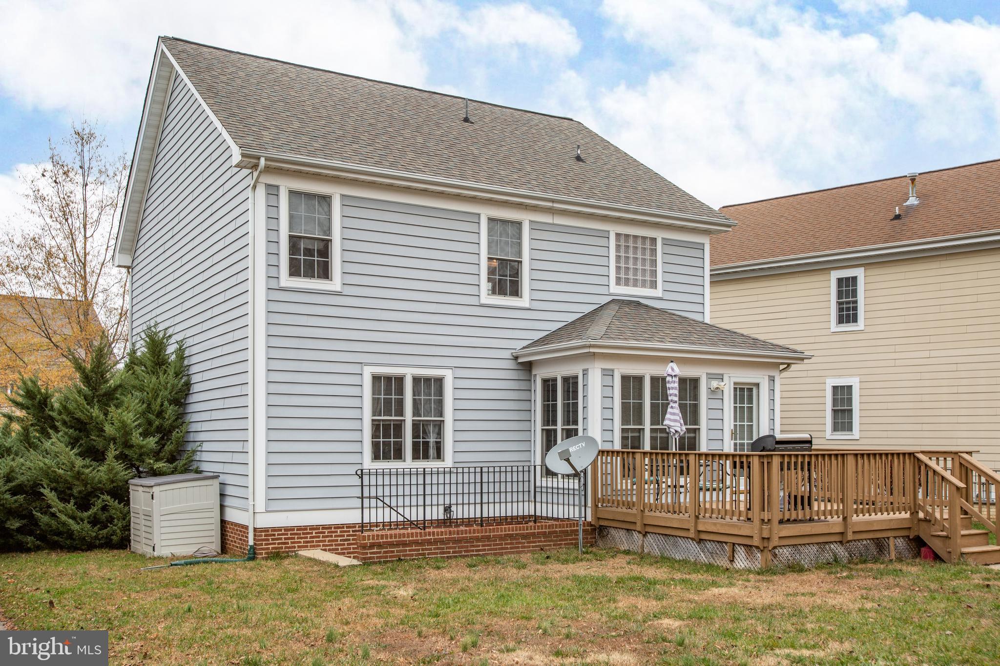 LADYSMITH VILLAGE - Residential