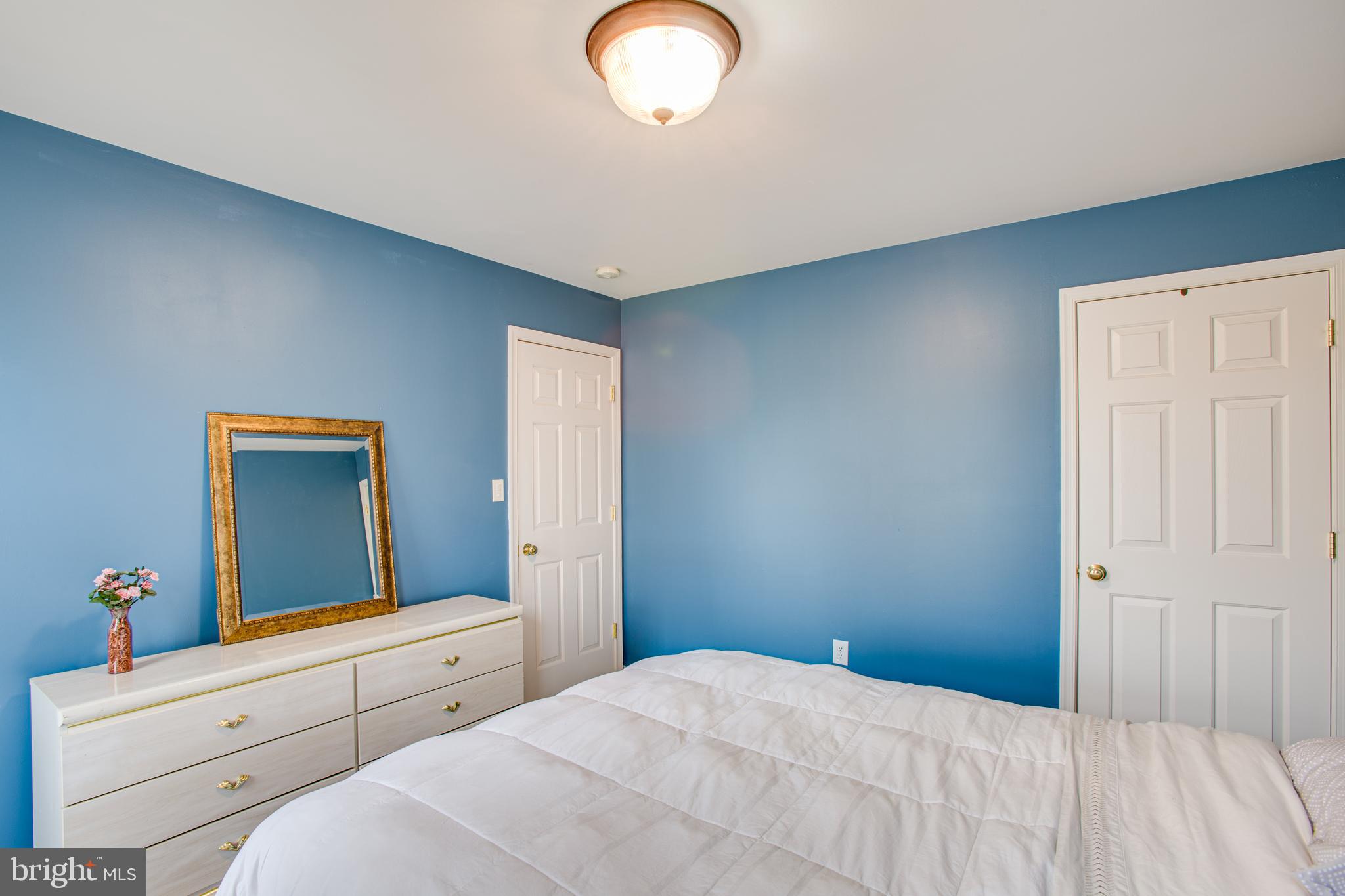 LADYSMITH VILLAGE - Residential