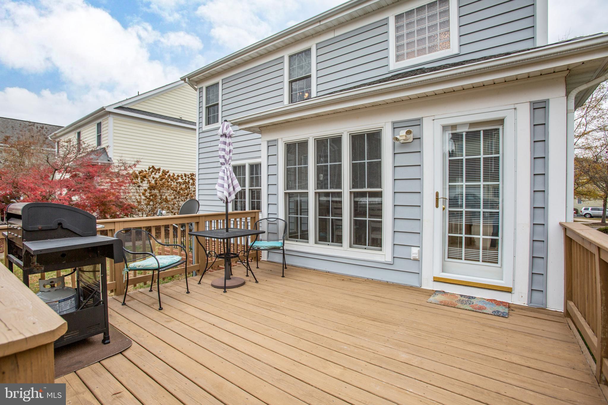 LADYSMITH VILLAGE - Residential