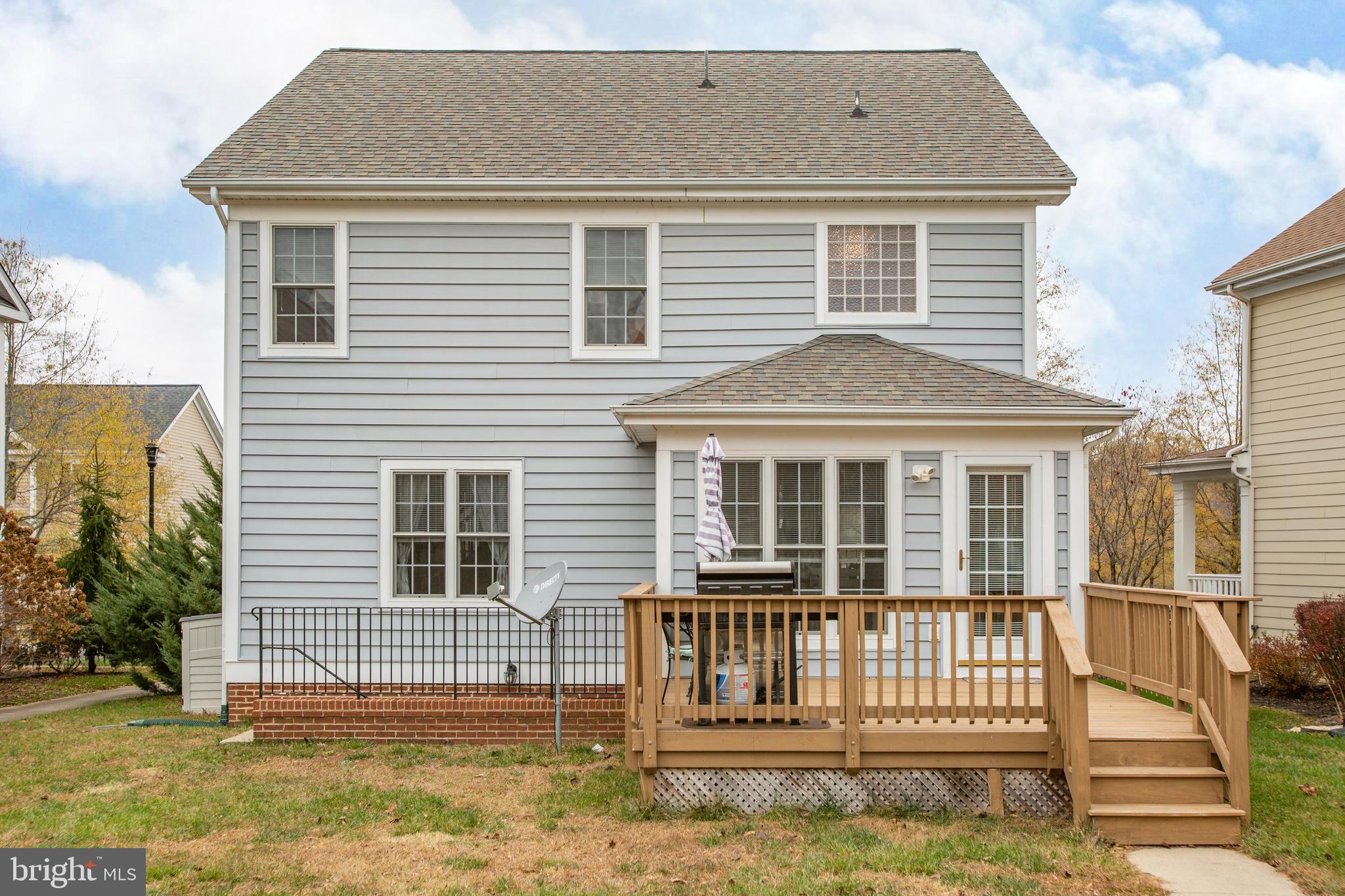 LADYSMITH VILLAGE - Residential