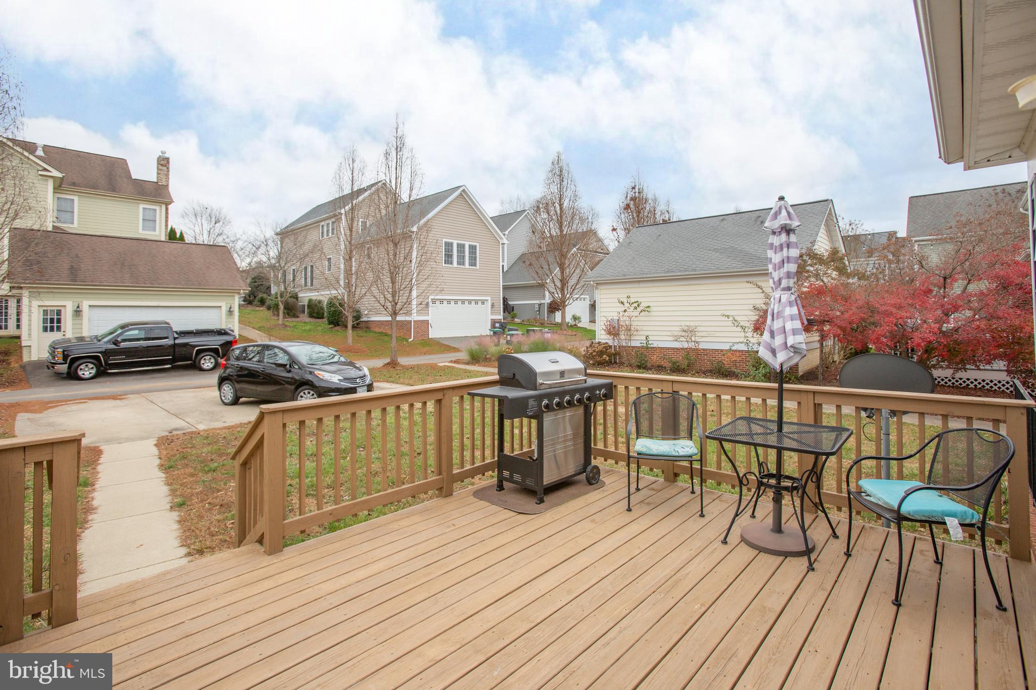 LADYSMITH VILLAGE - Residential