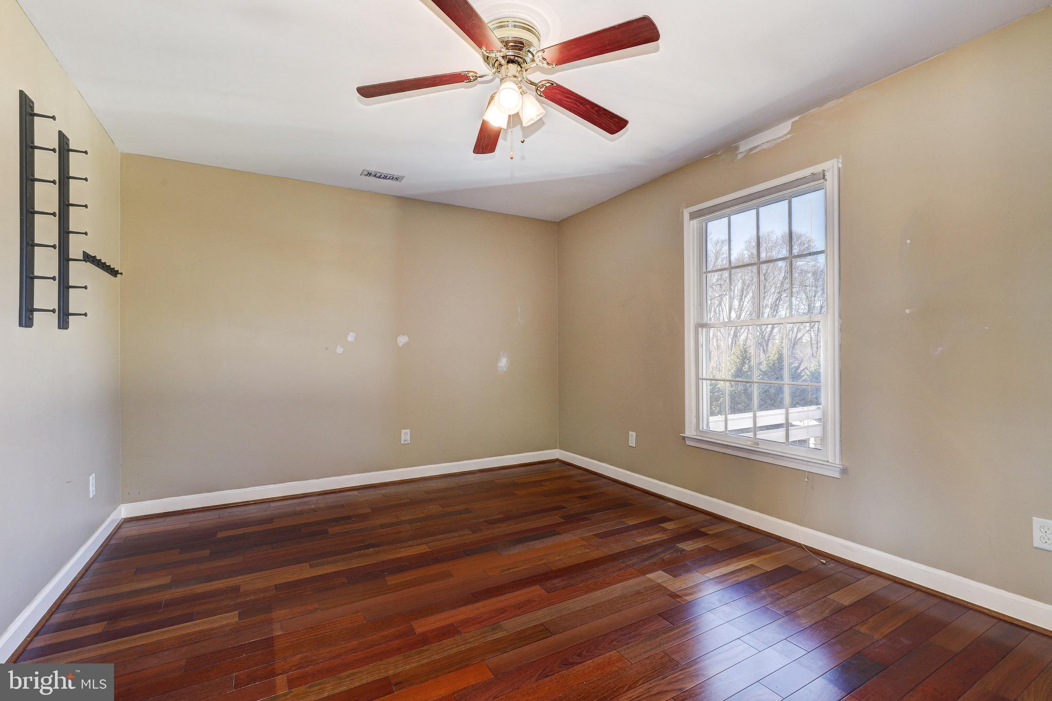 SPARKS LEGACY - Residential