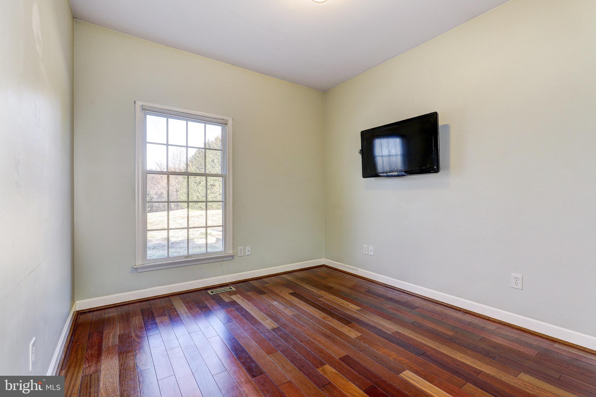 SPARKS LEGACY - Residential