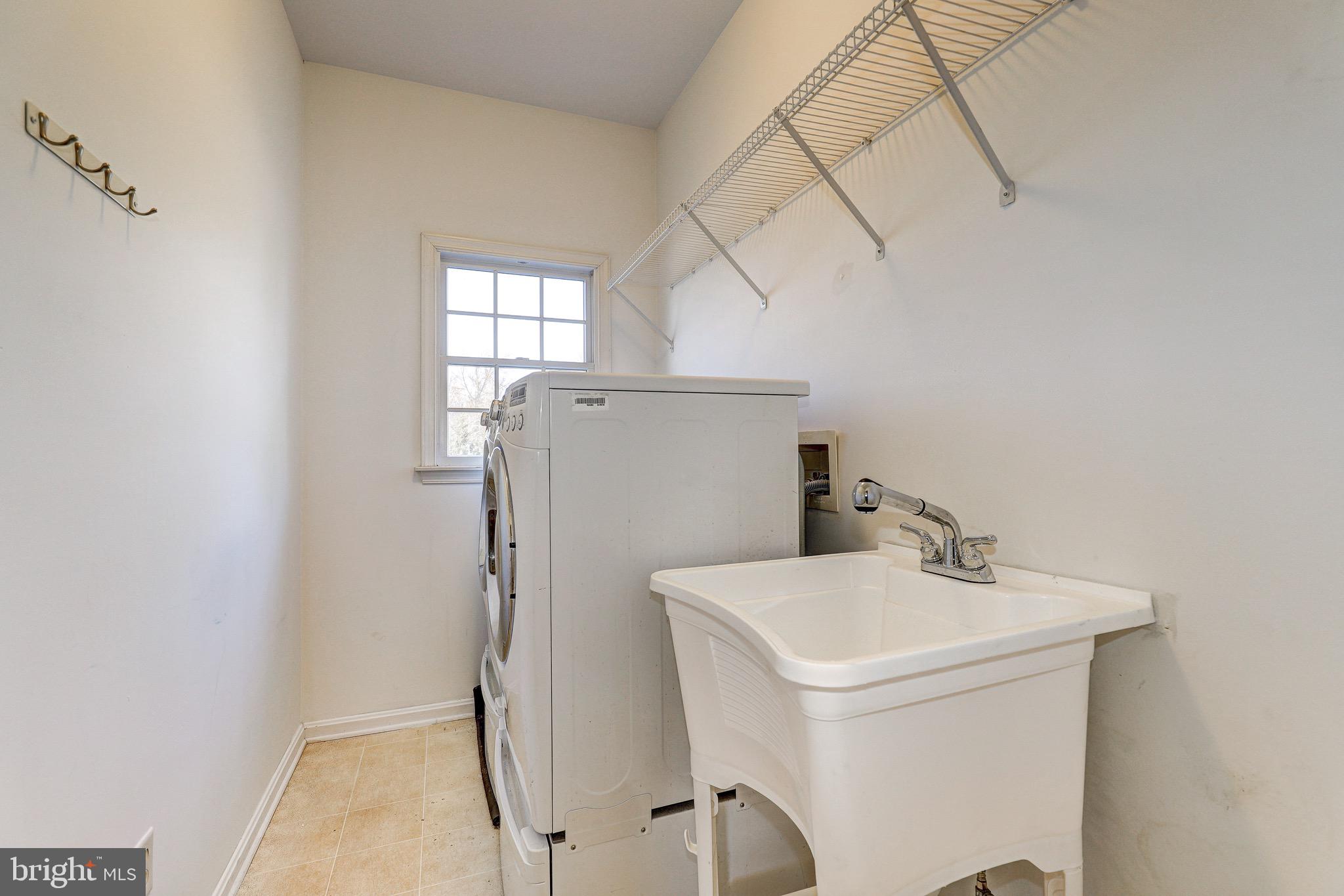 SPARKS LEGACY - Residential