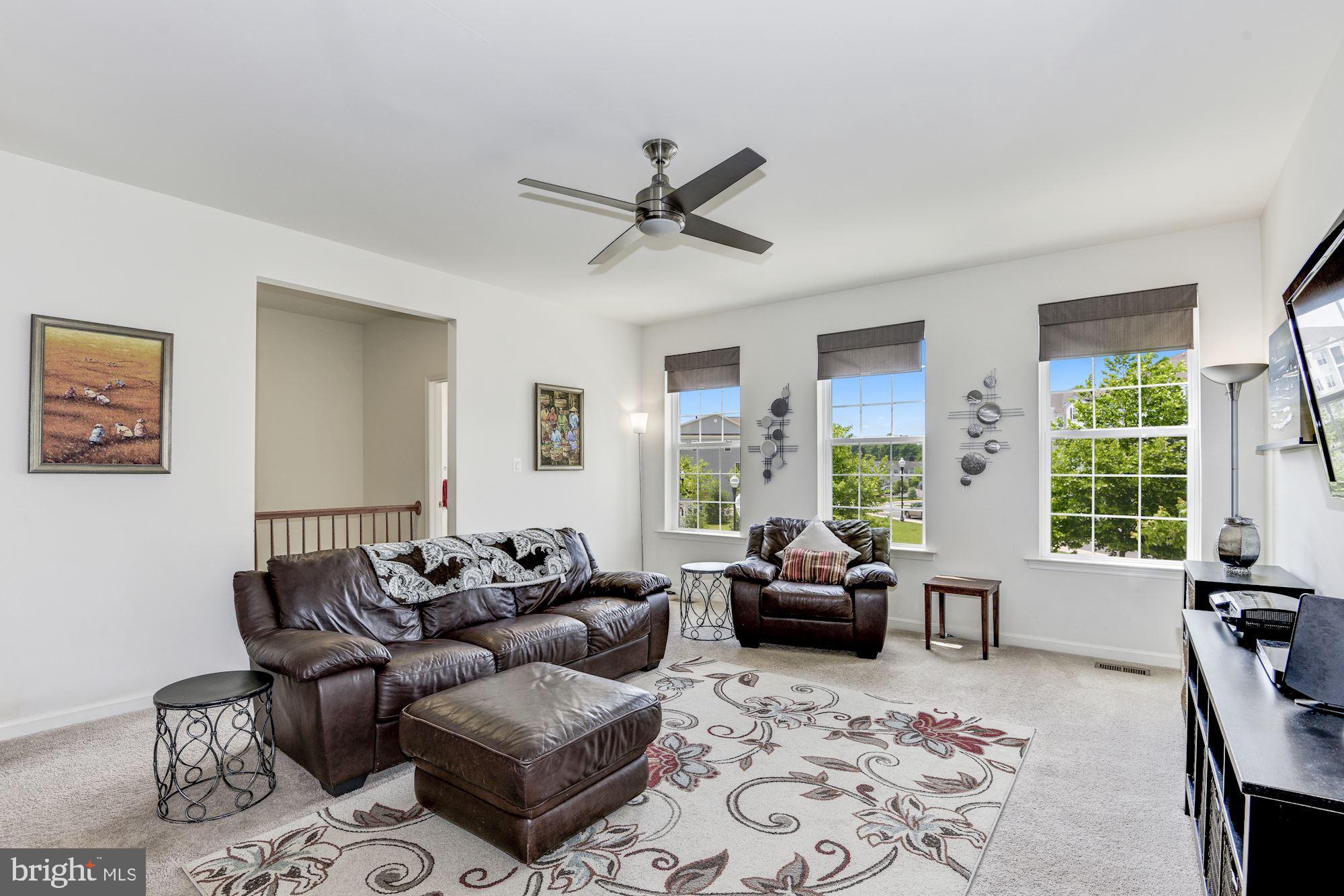 VILLAGES OF WELLINGTON - Residential