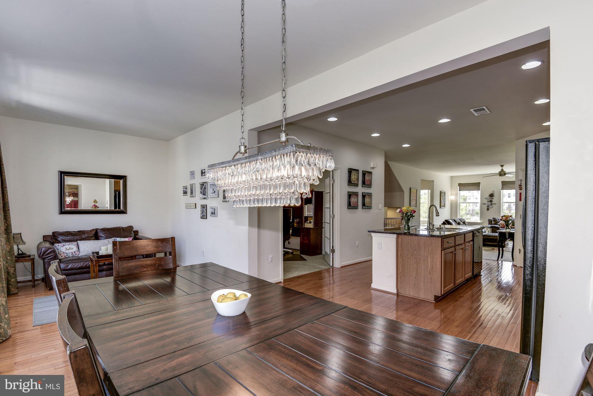 VILLAGES OF WELLINGTON - Residential