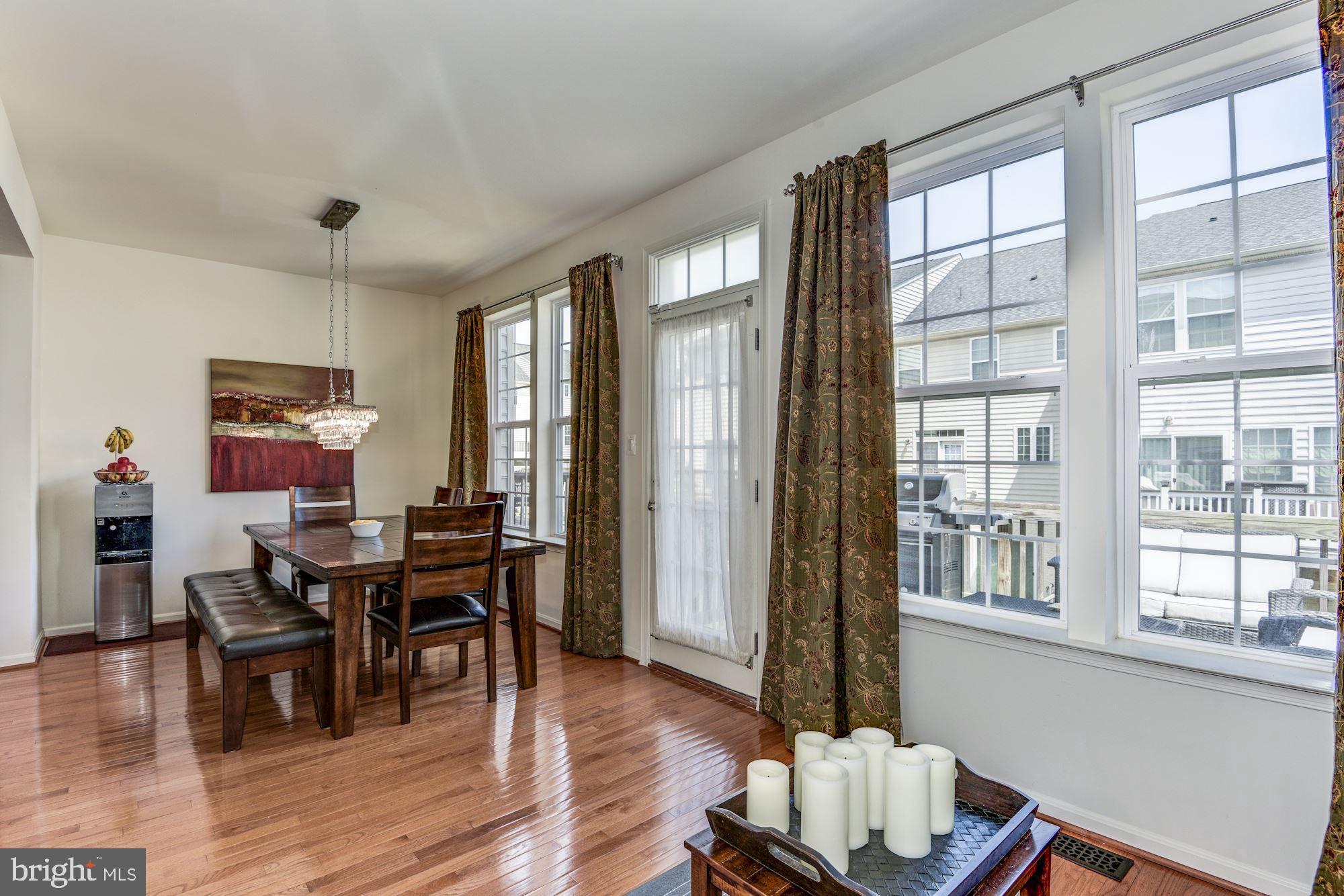 VILLAGES OF WELLINGTON - Residential