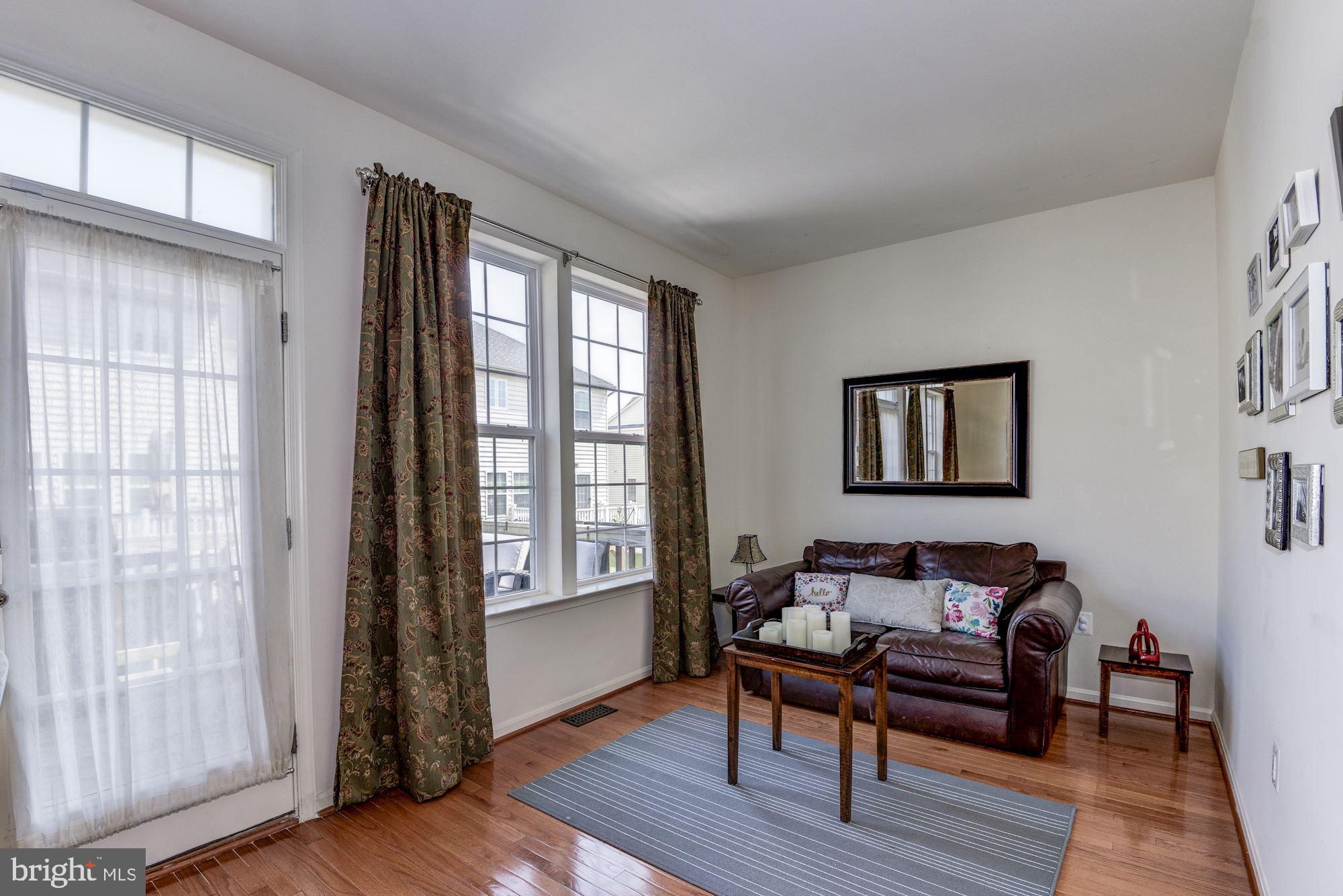 VILLAGES OF WELLINGTON - Residential