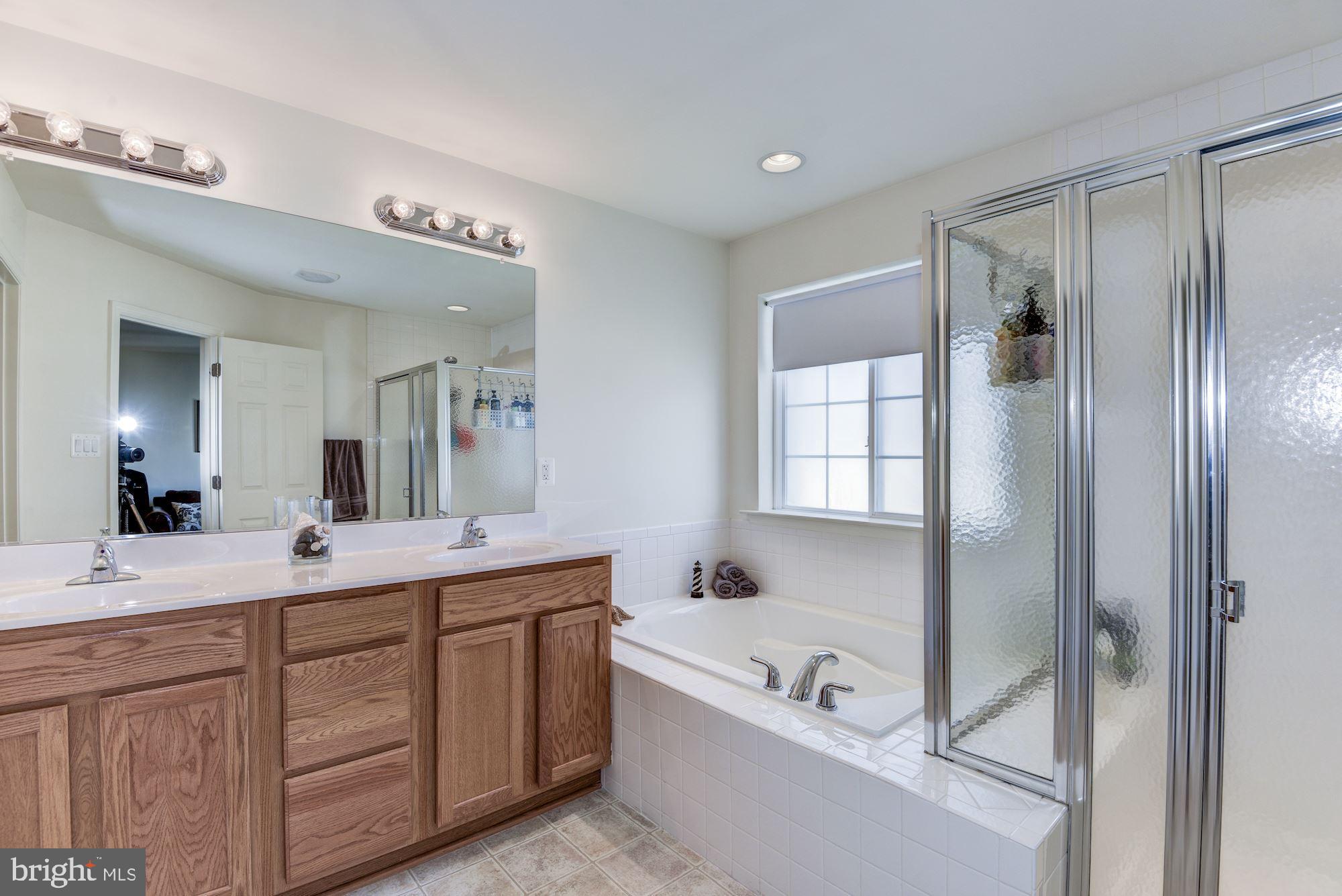 VILLAGES OF WELLINGTON - Residential