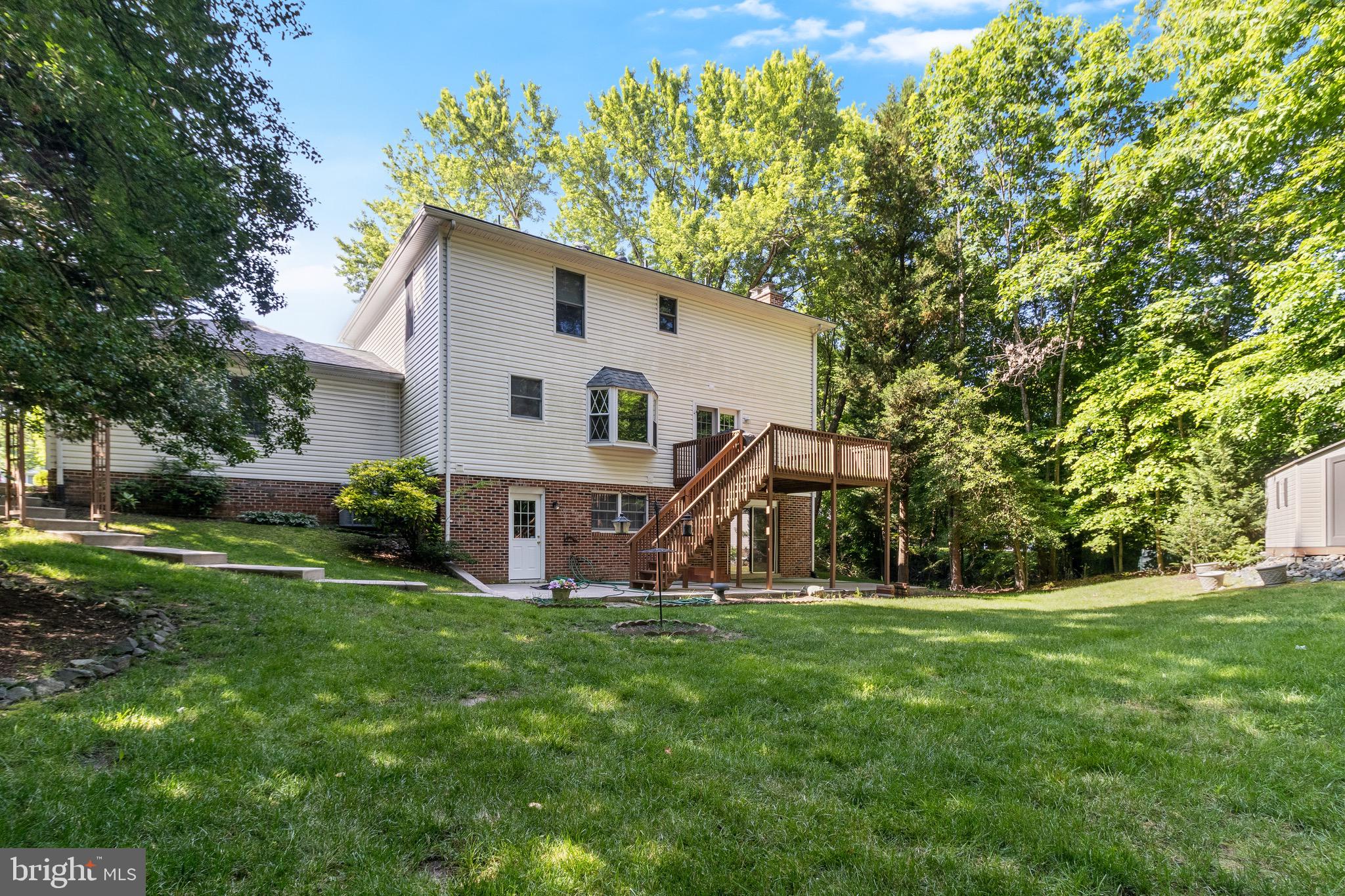 120 ORIOLE LANE