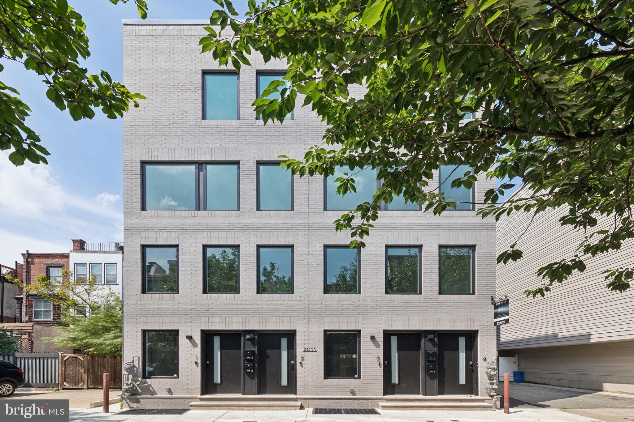 RITTENHOUSE SQUARE - Residential