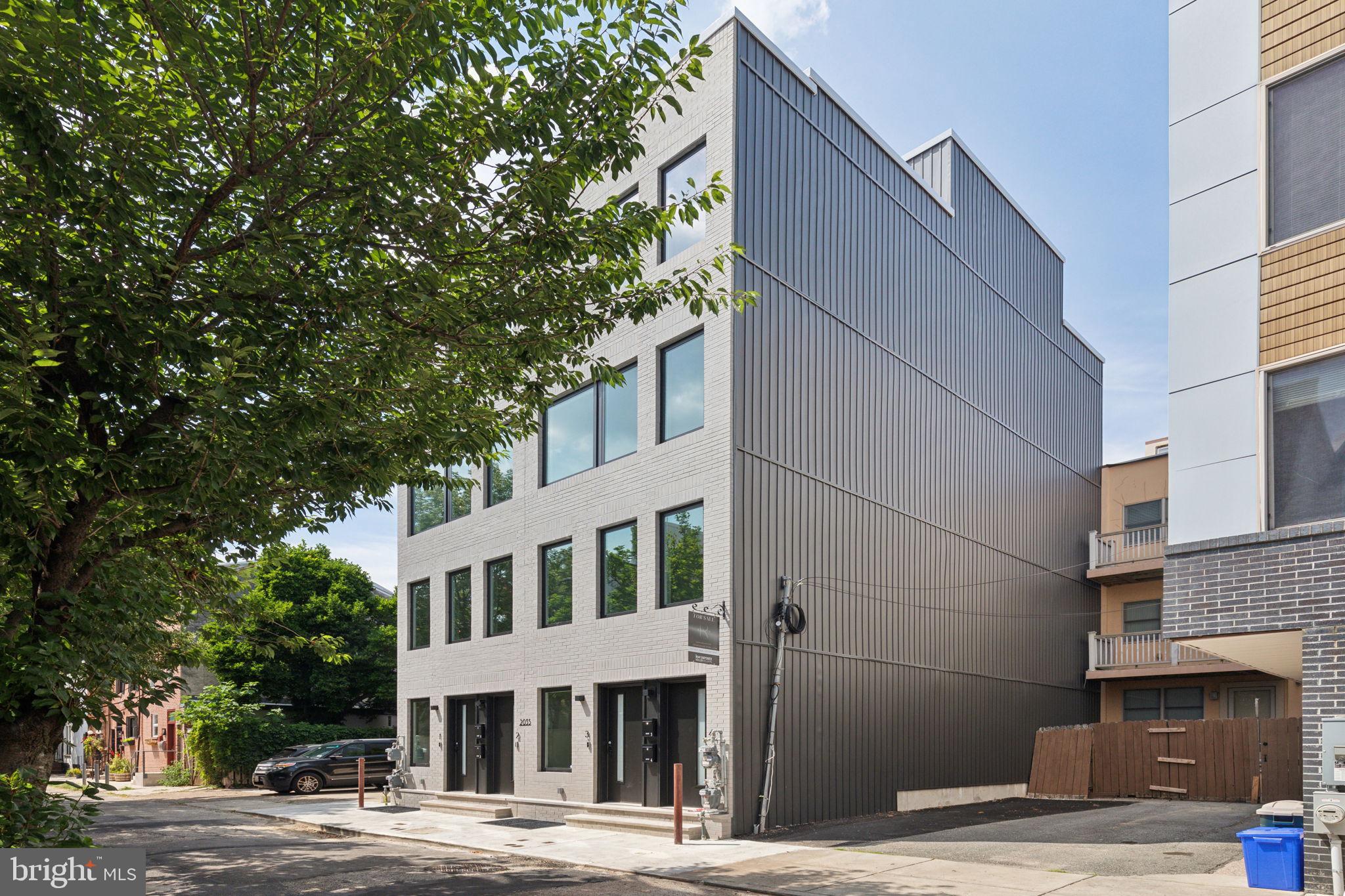 RITTENHOUSE SQUARE - Residential